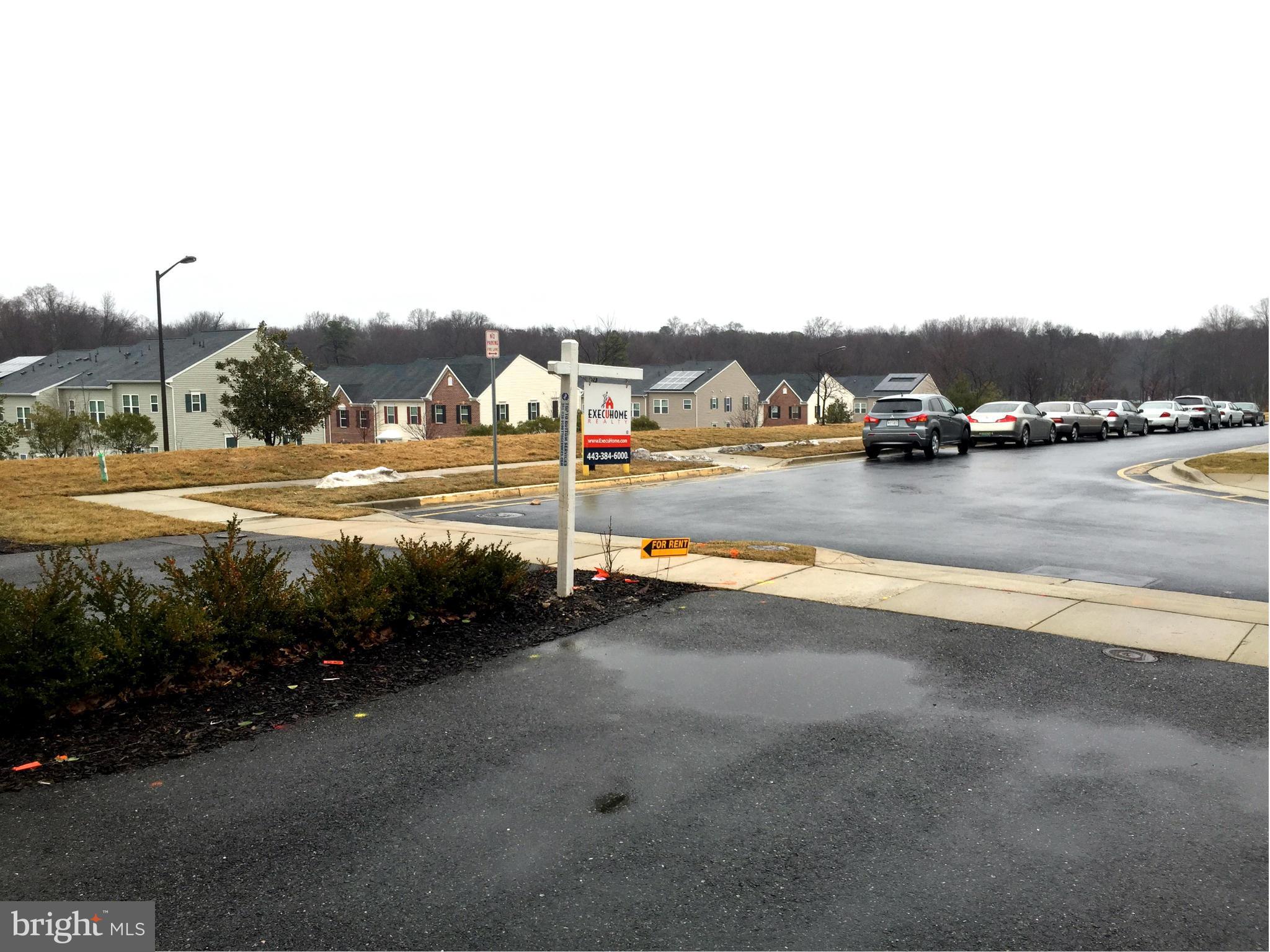 VILLAGES OF DORCHESTER - Residential Lease