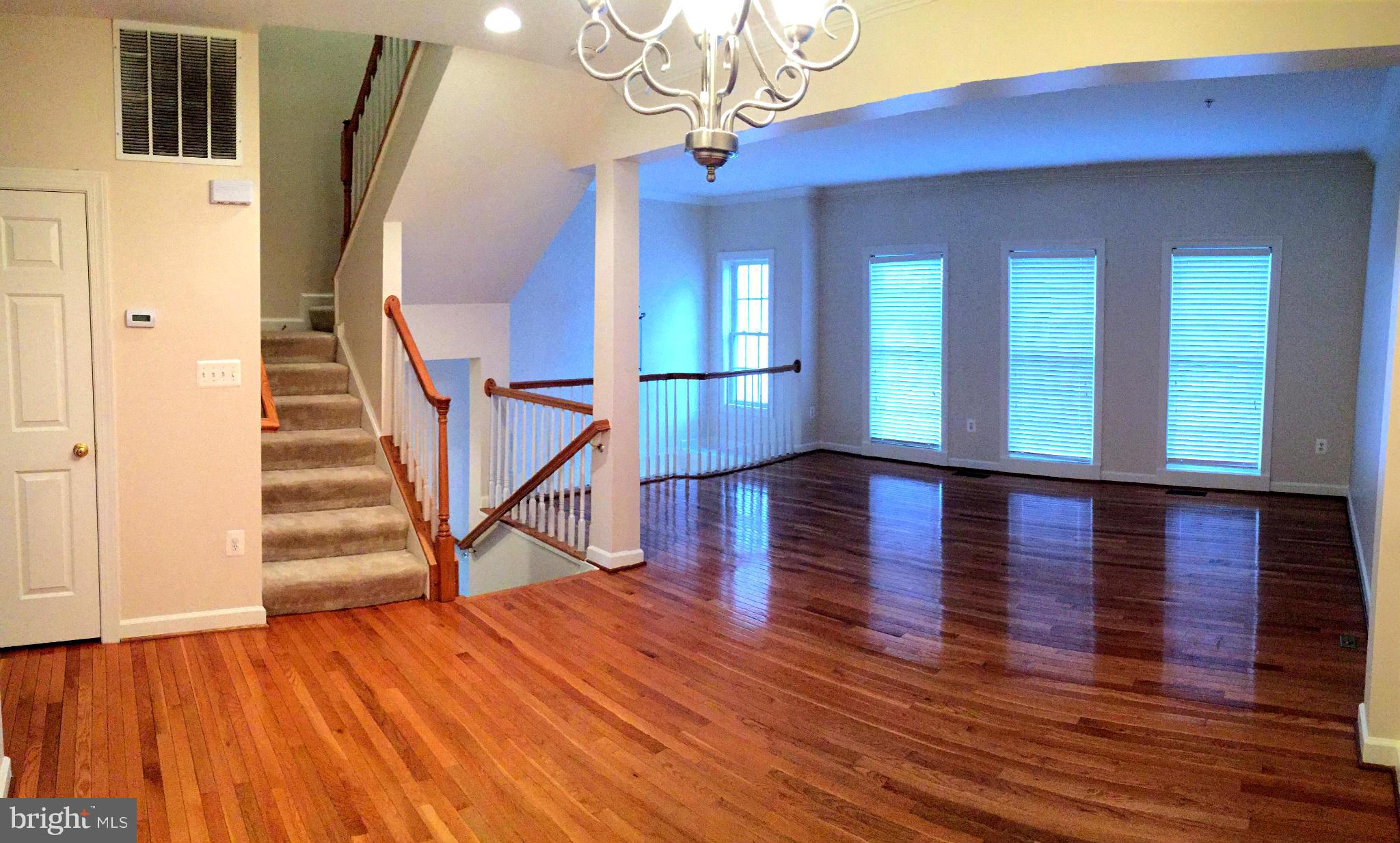 VILLAGES OF DORCHESTER - Residential Lease