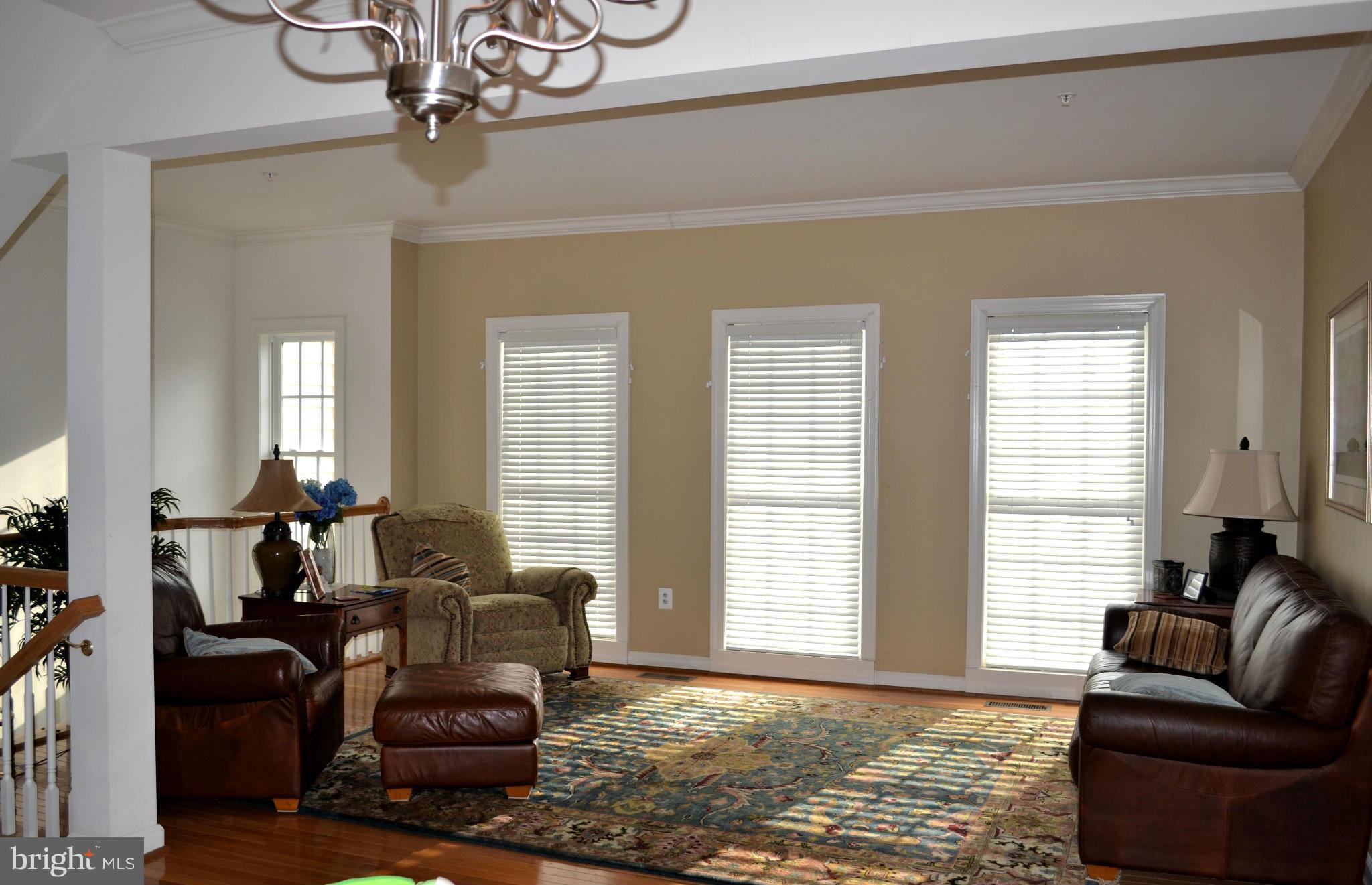 VILLAGES OF DORCHESTER - Residential Lease