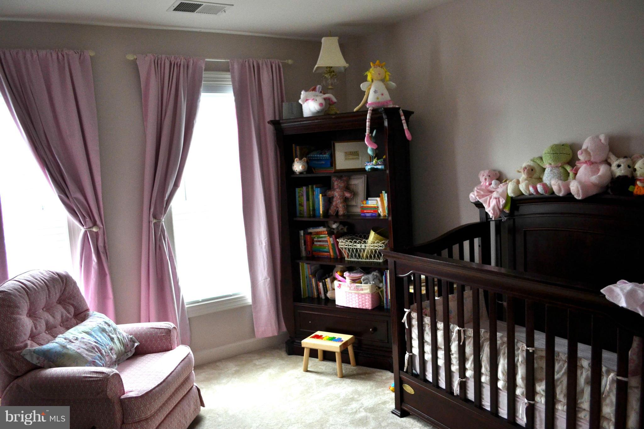 VILLAGES OF DORCHESTER - Residential Lease