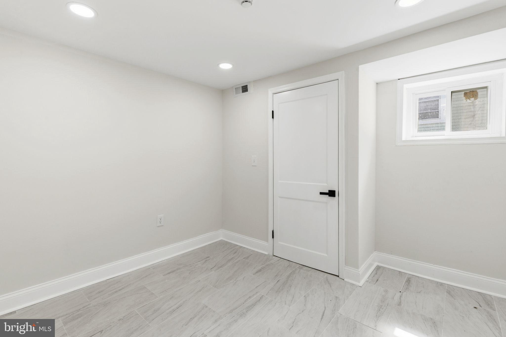 PARKVILLE - Residential