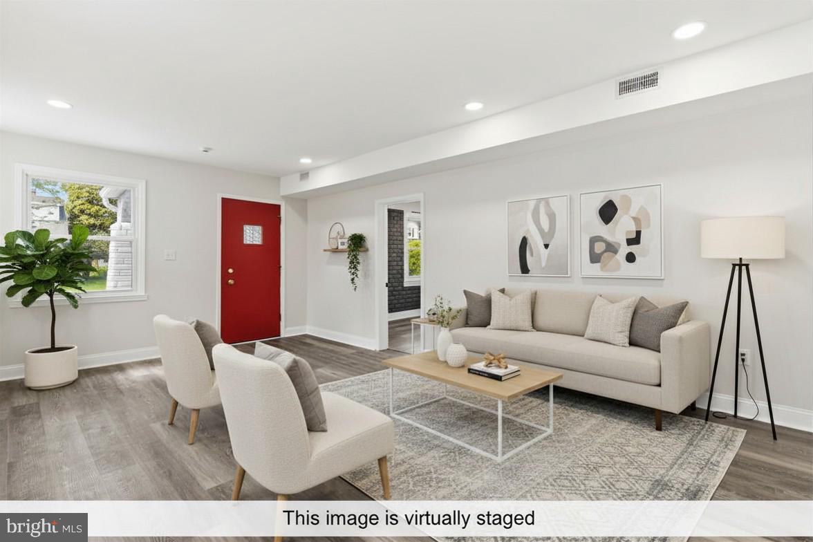 PARKVILLE - Residential