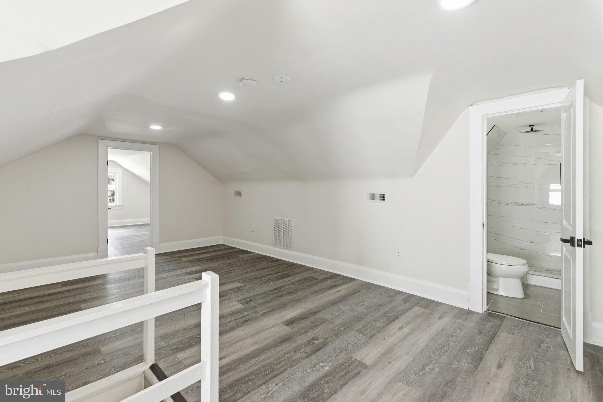 PARKVILLE - Residential