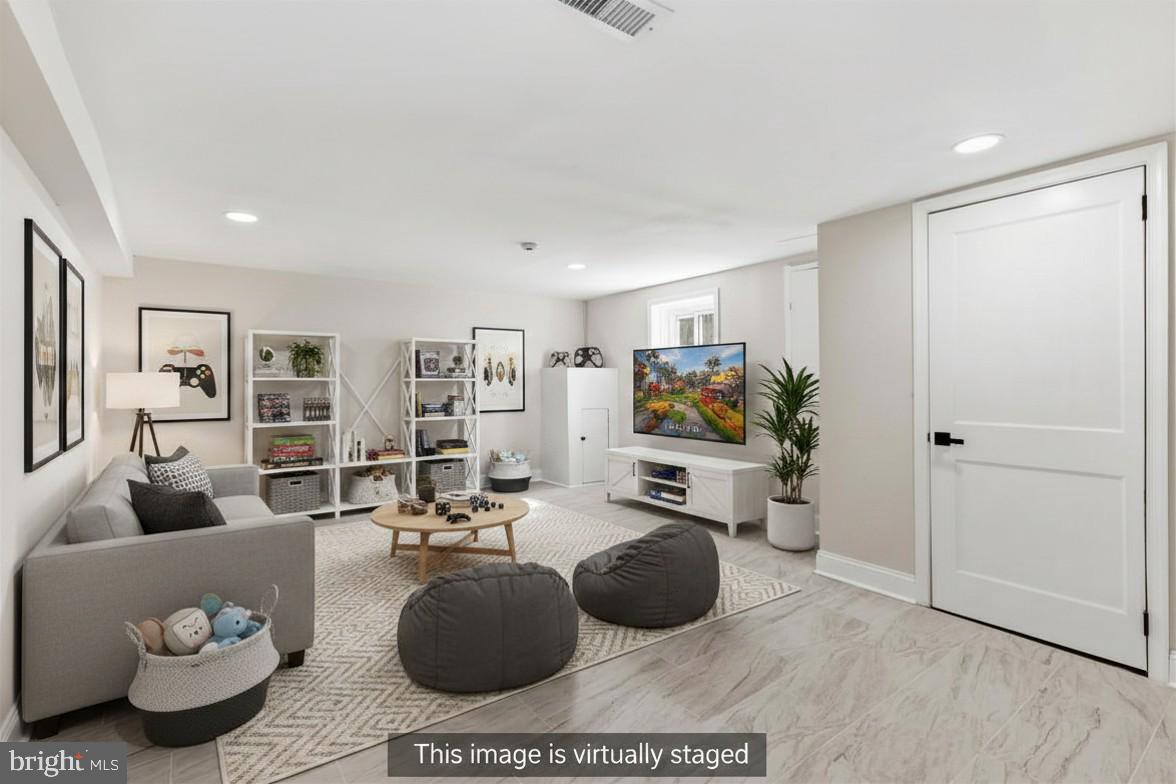 PARKVILLE - Residential