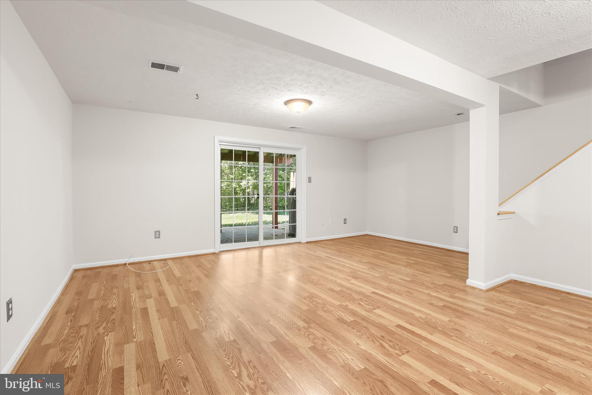 TOLL HOUSE - Residential
