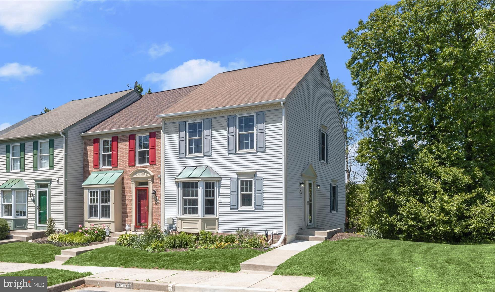 TOLL HOUSE - Residential