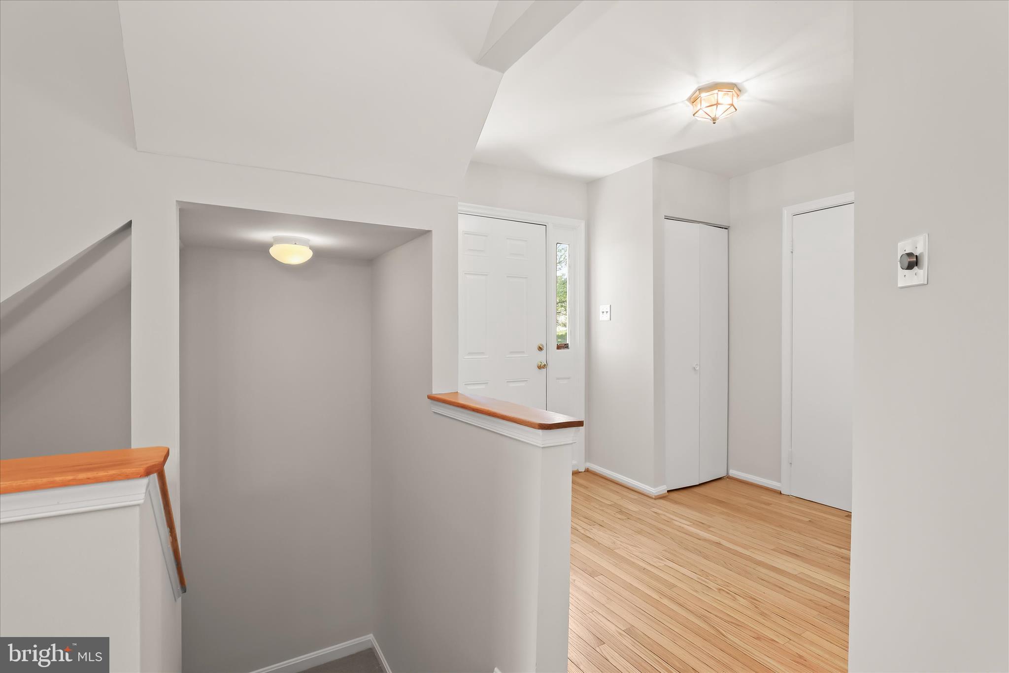 TOLL HOUSE - Residential