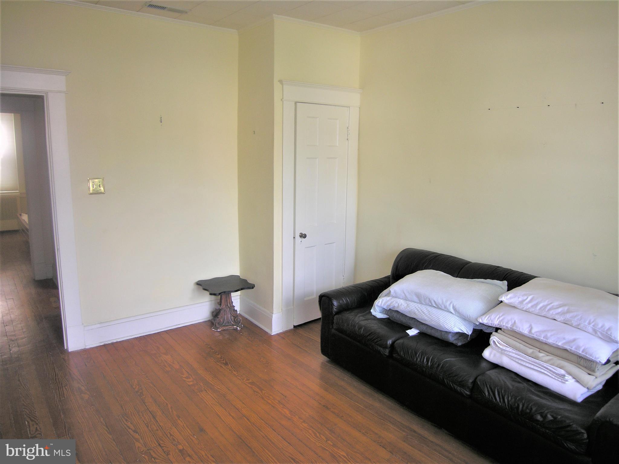 WYMAN PARK HAMPDEN - Residential