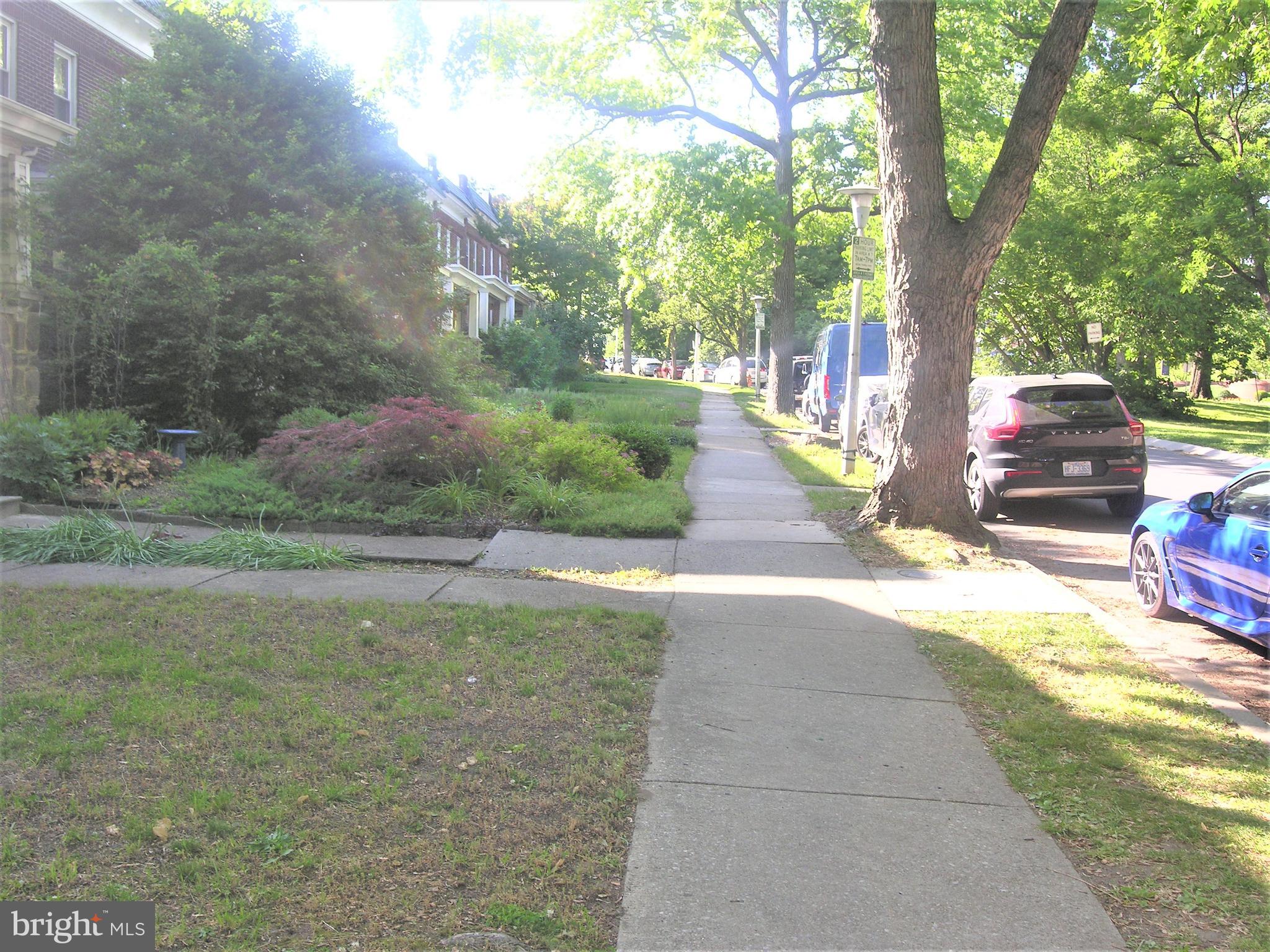 WYMAN PARK HAMPDEN - Residential