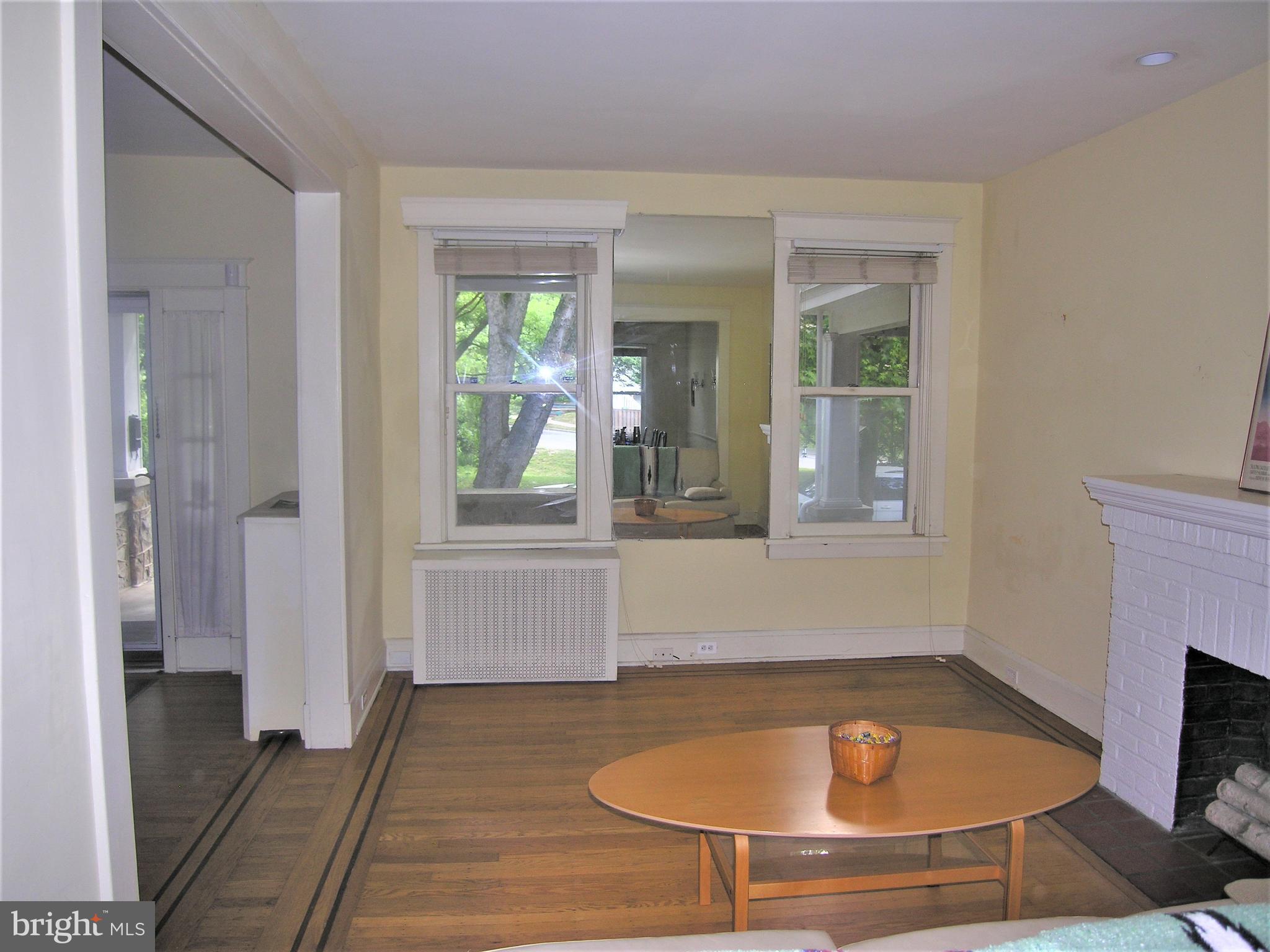 WYMAN PARK HAMPDEN - Residential