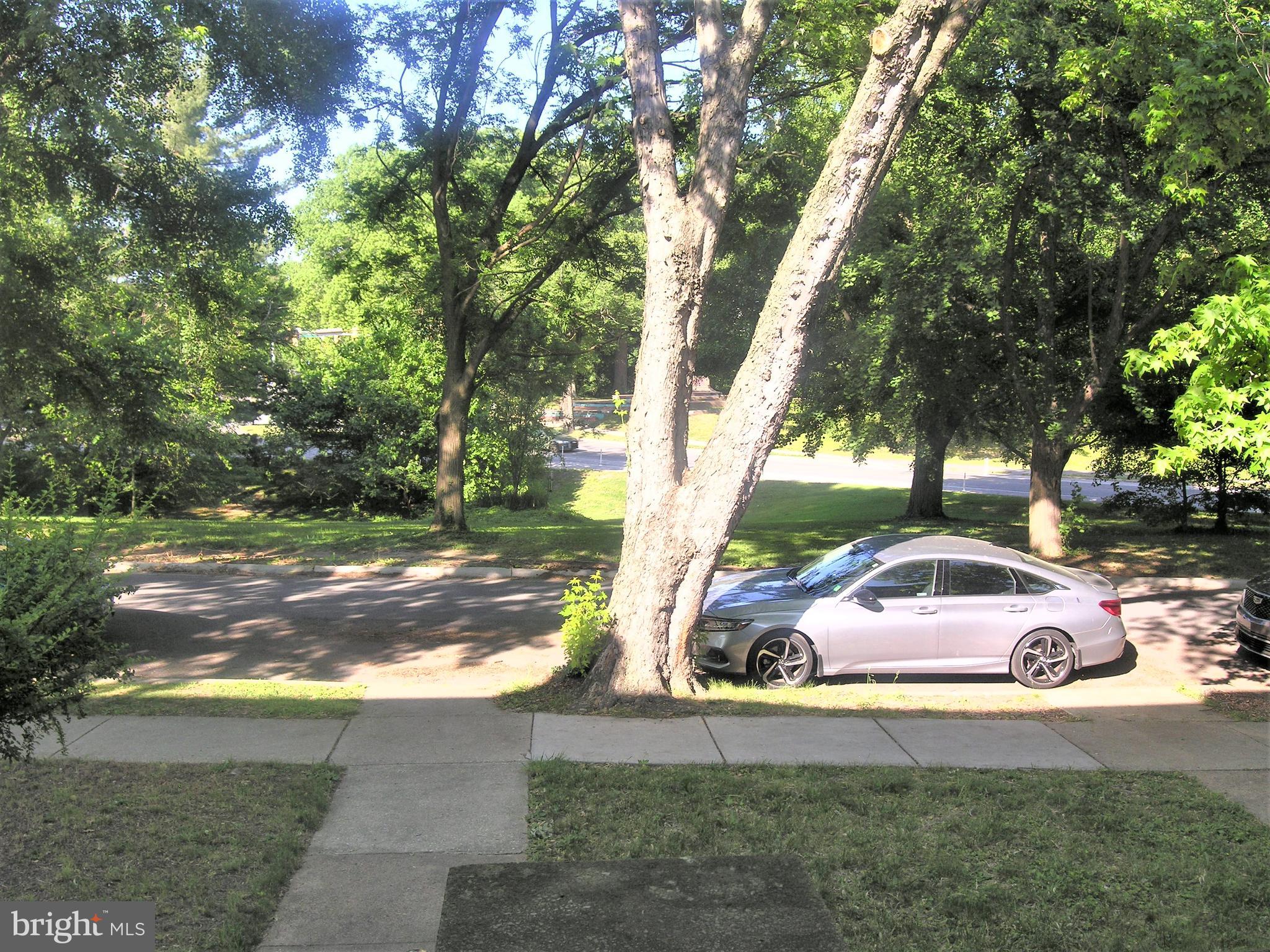 WYMAN PARK HAMPDEN - Residential