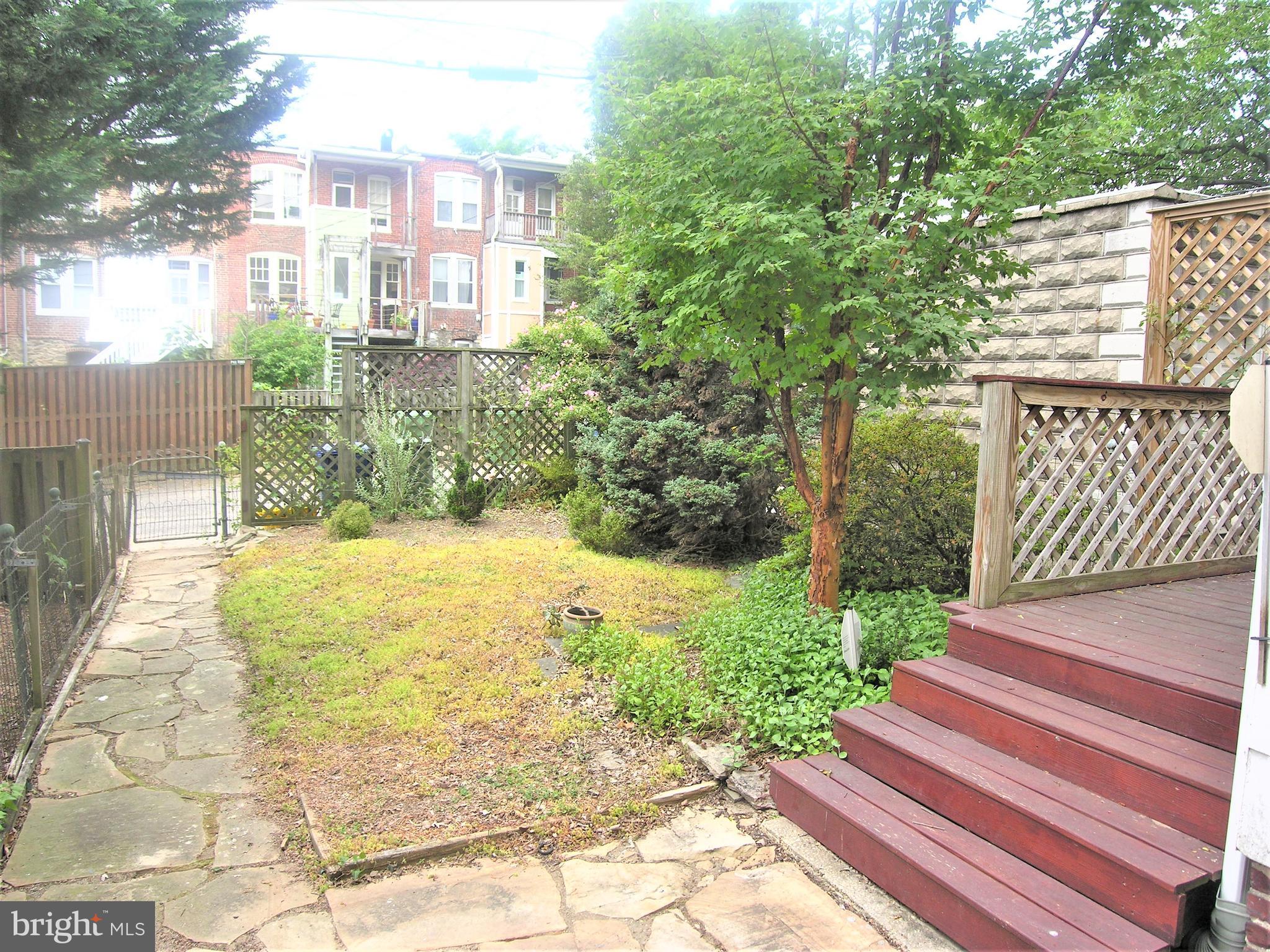 WYMAN PARK HAMPDEN - Residential