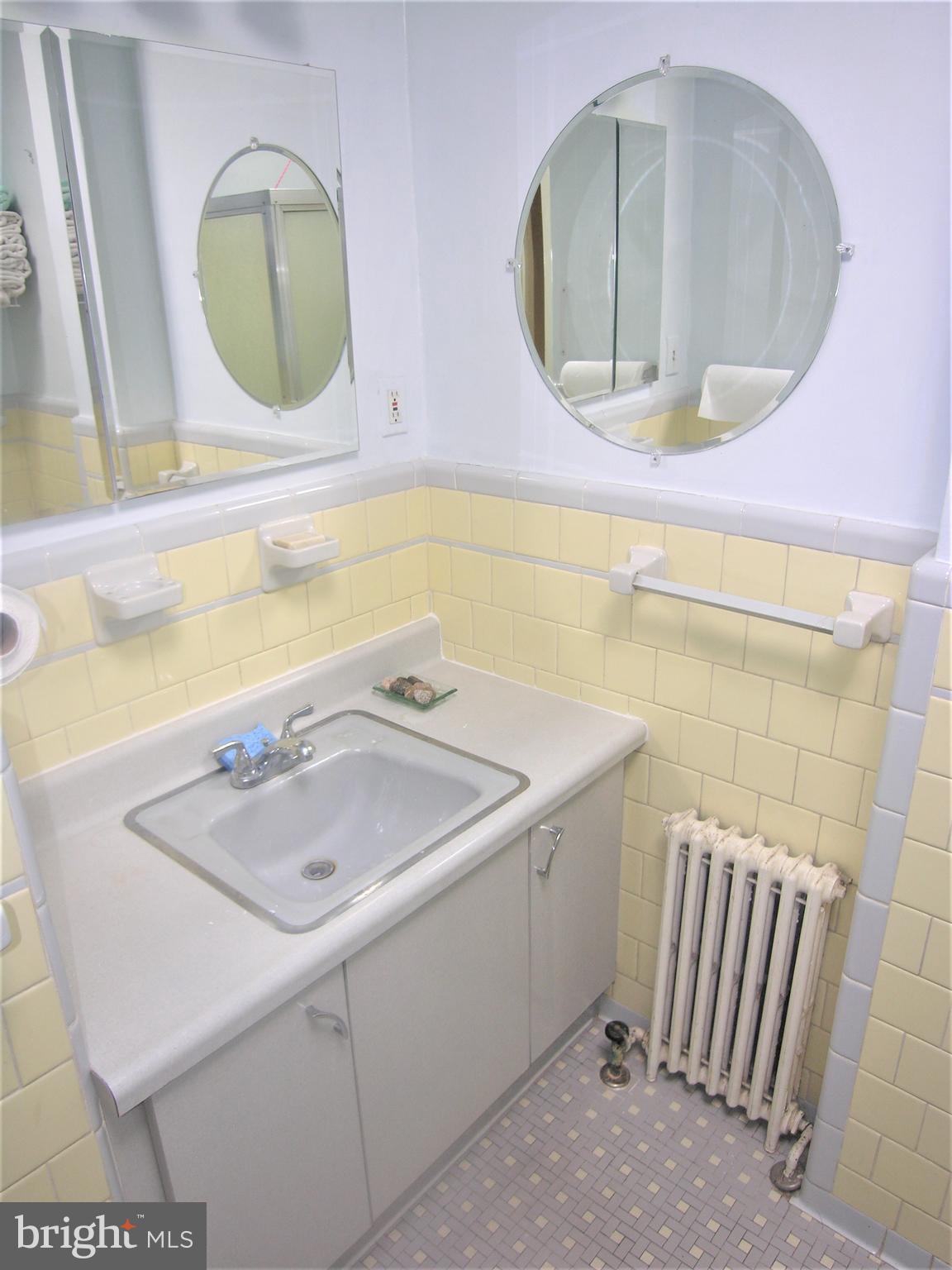 WYMAN PARK HAMPDEN - Residential