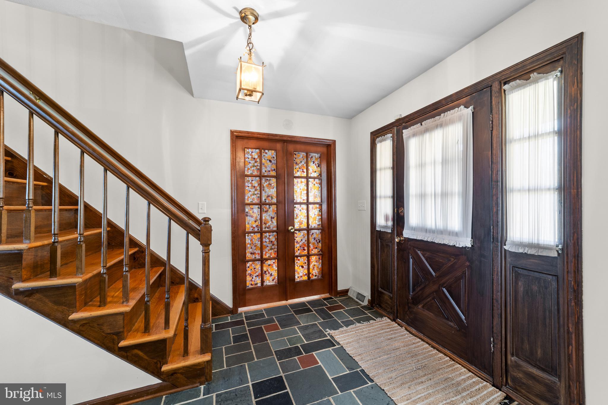 1602 HARBOURTON ROCKTOWN RD