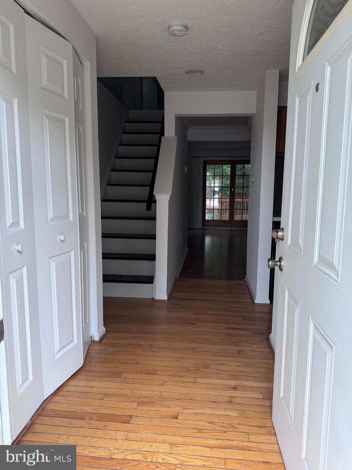 MIDDLEBROOK COMMONS - Residential Lease