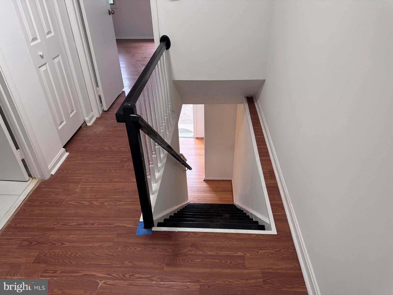 MIDDLEBROOK COMMONS - Residential Lease