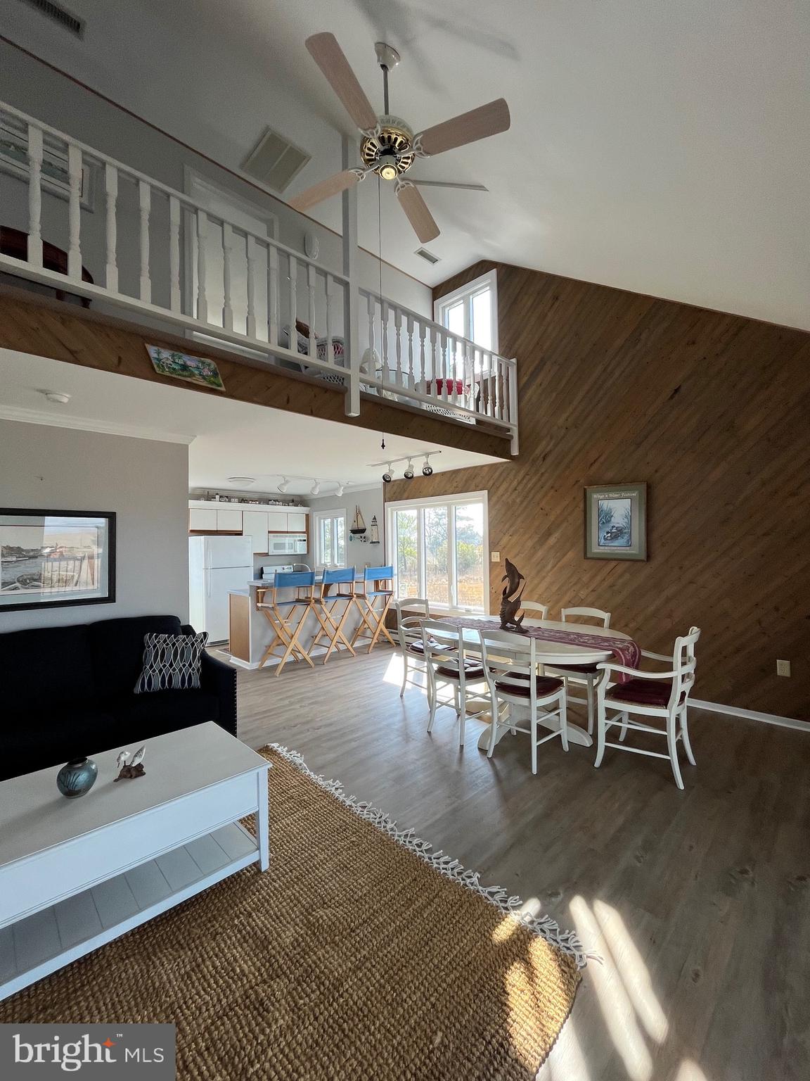 DRUM POINT - Residential
