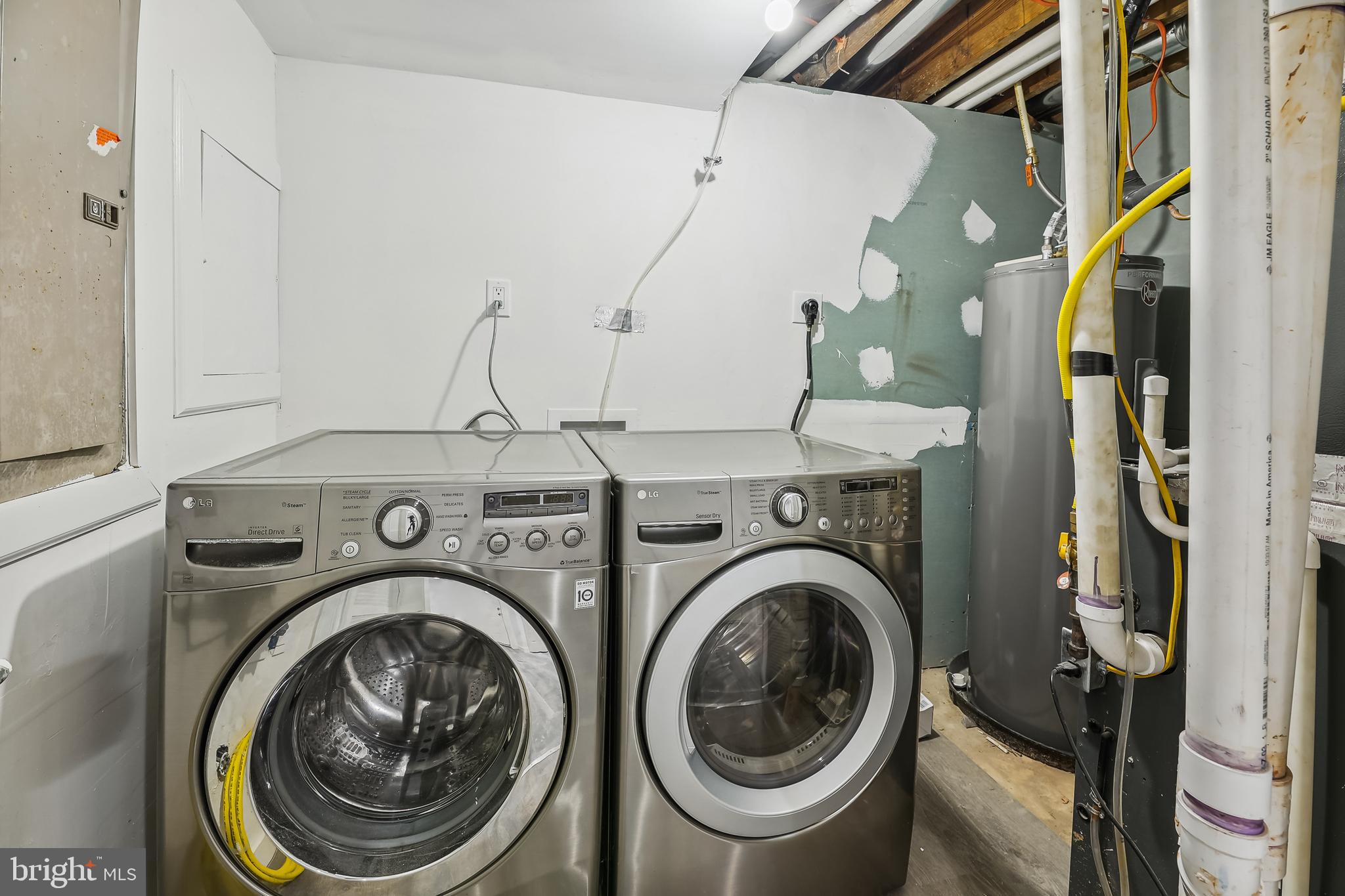 GREGORY ESTATES - Residential