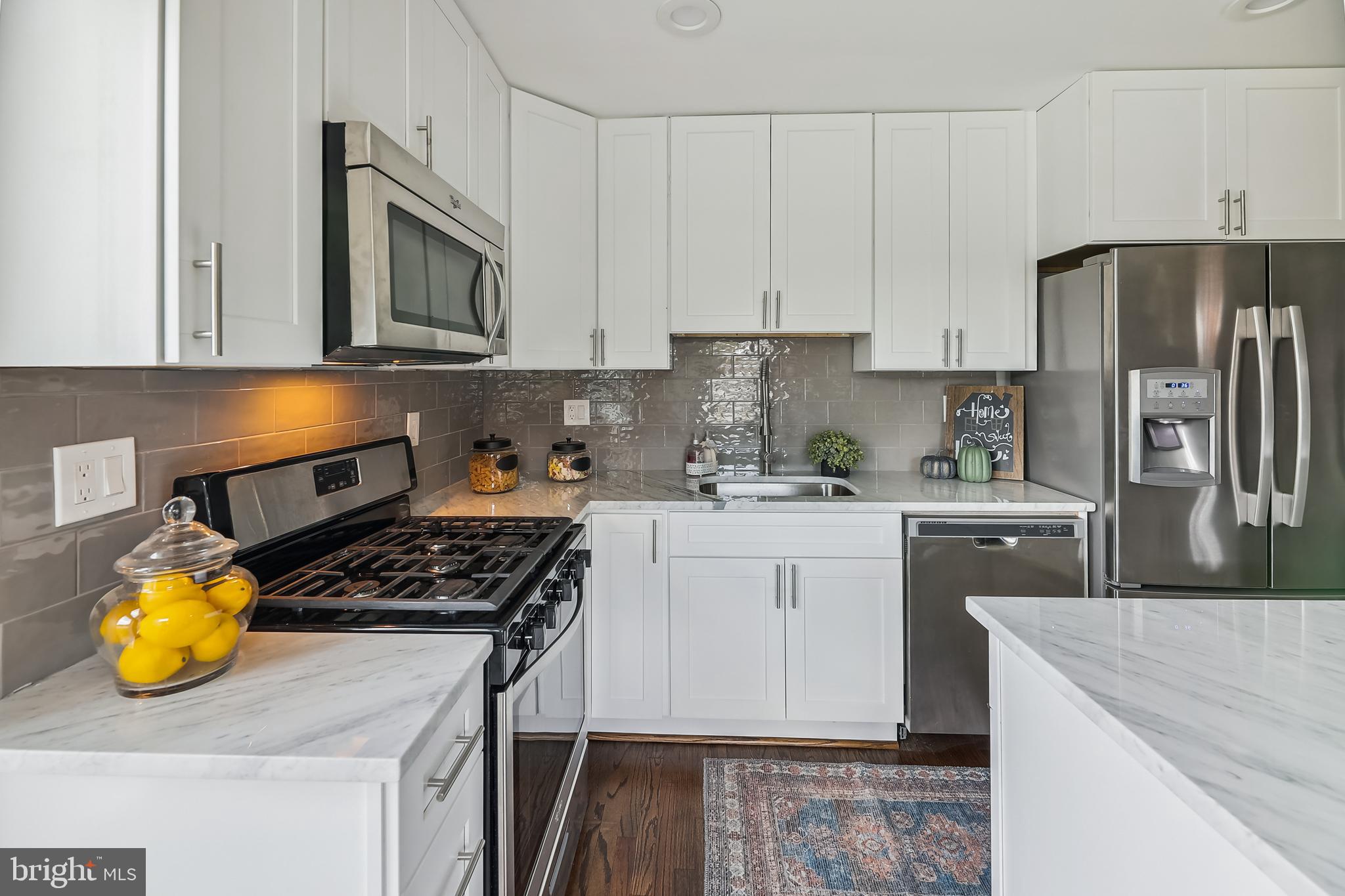 GREGORY ESTATES - Residential