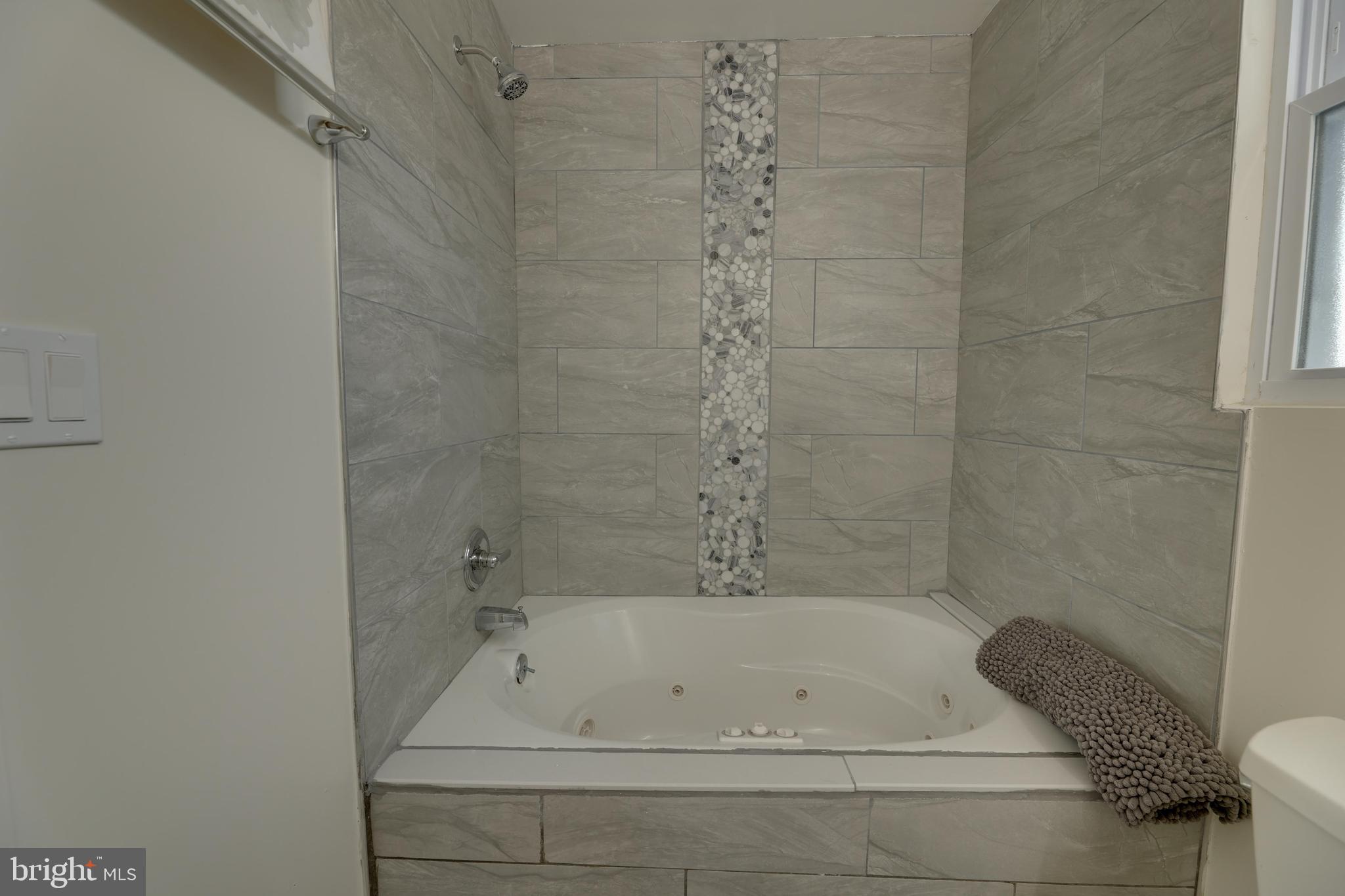 GREGORY ESTATES - Residential