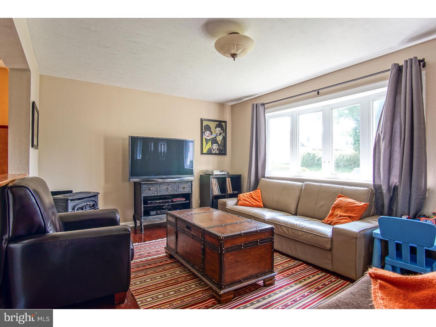 ROXBOROUGH - Residential