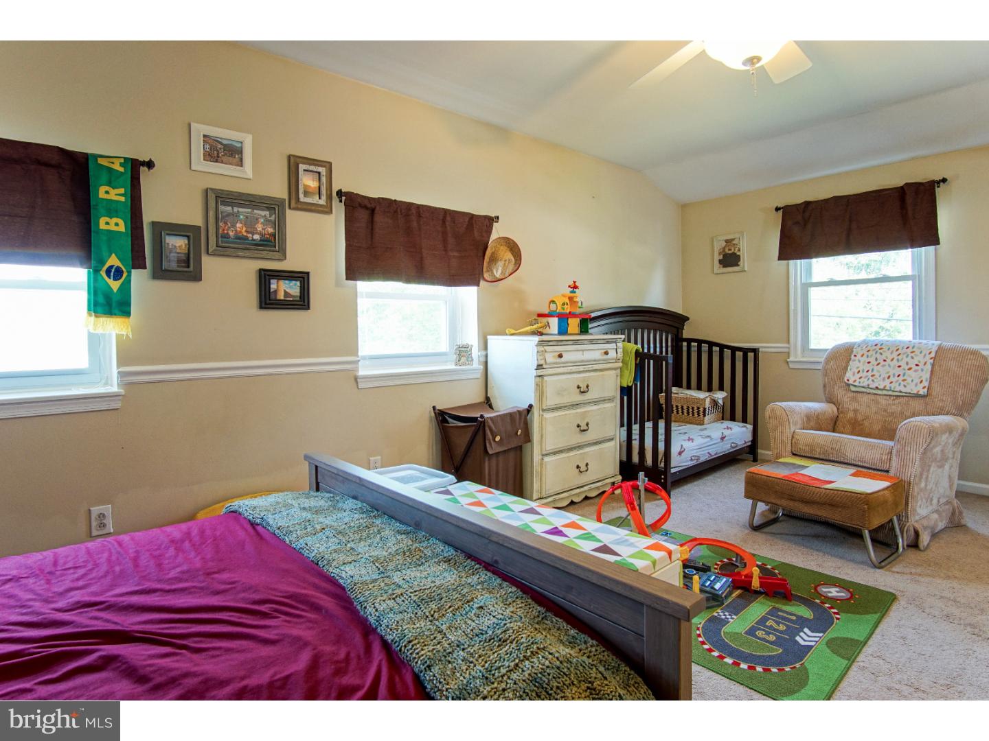 ROXBOROUGH - Residential