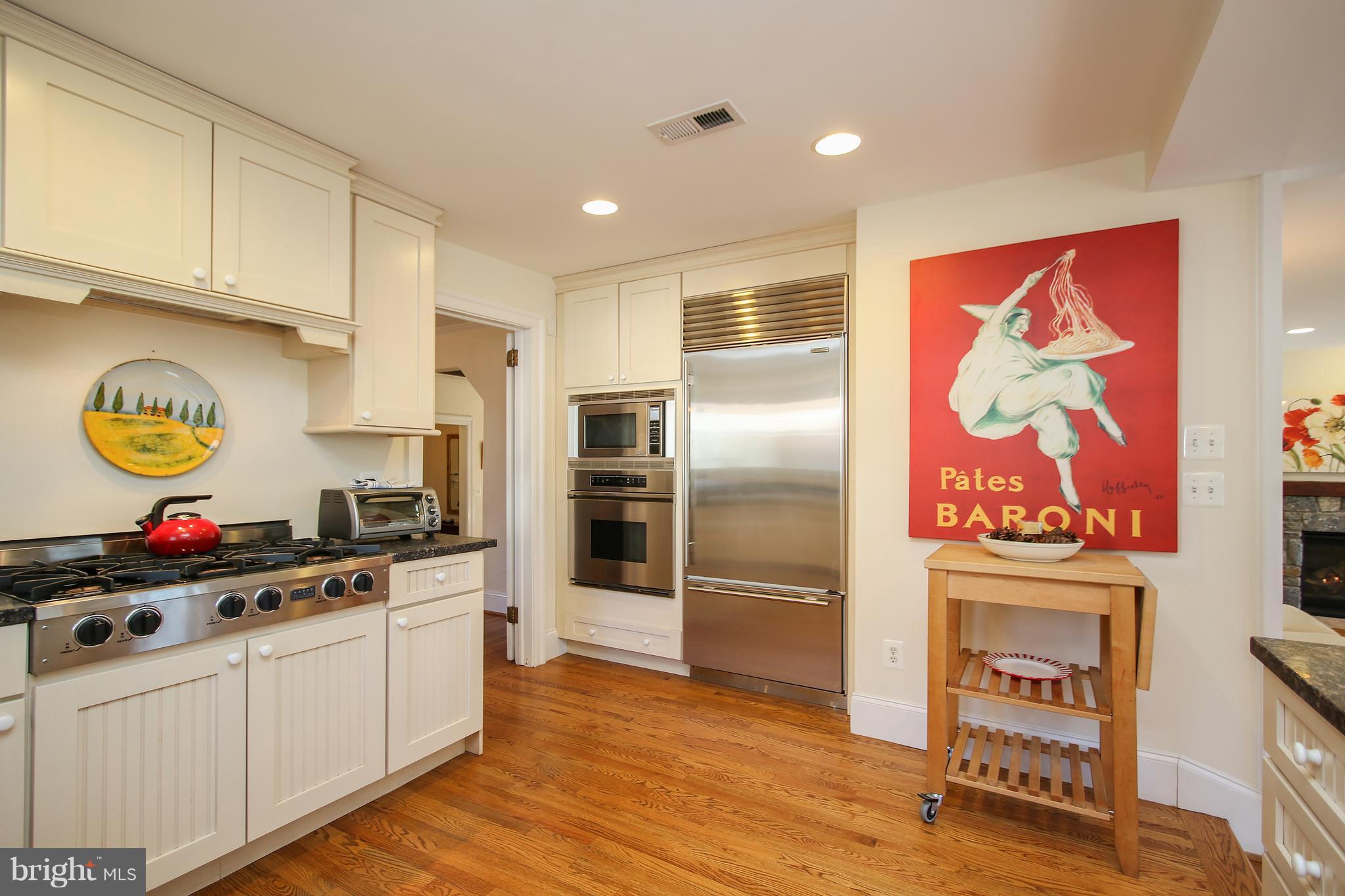 WOODHAVEN - Residential