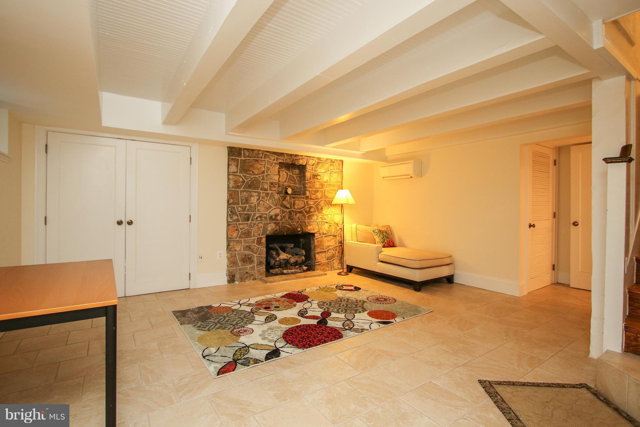 WOODHAVEN - Residential