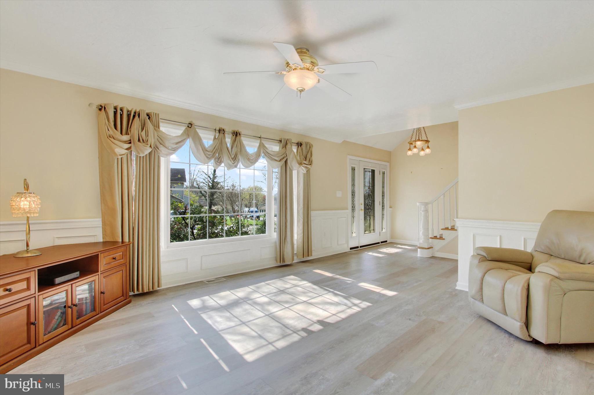 NORTHVIEW ACRES - Residential