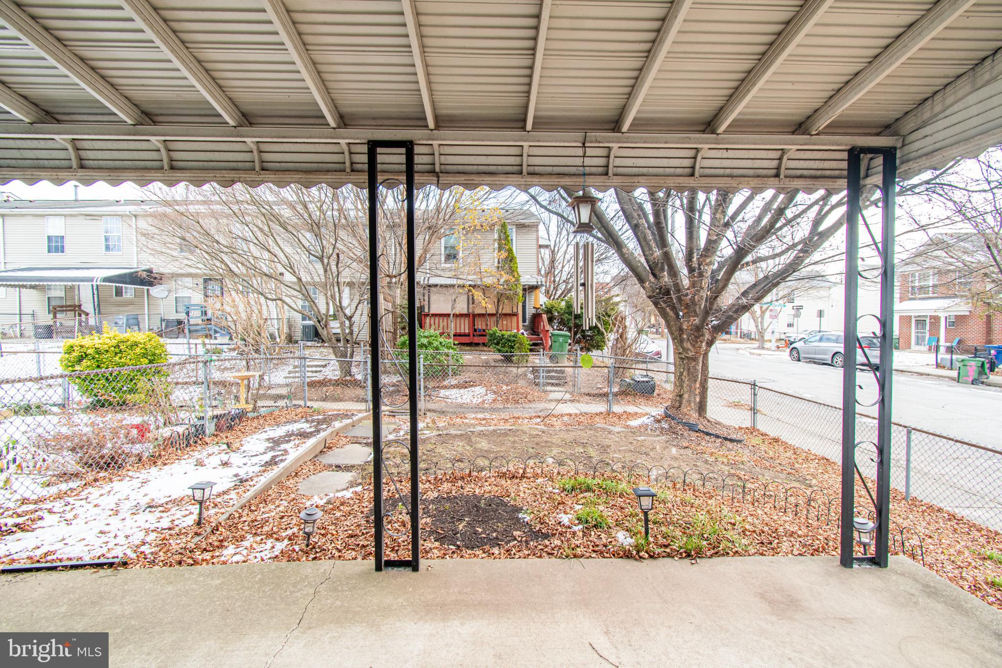 SANDTOWN-WINCHESTER - Residential