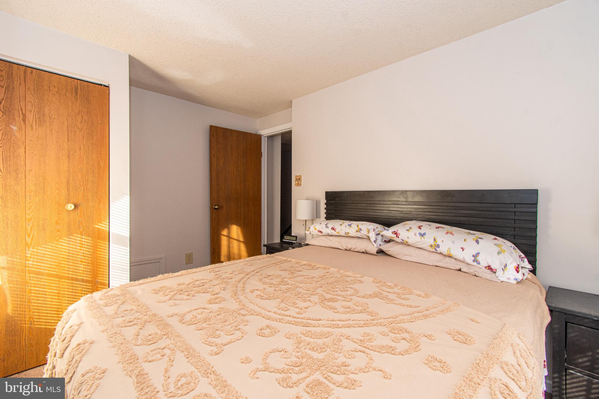 SANDTOWN-WINCHESTER - Residential