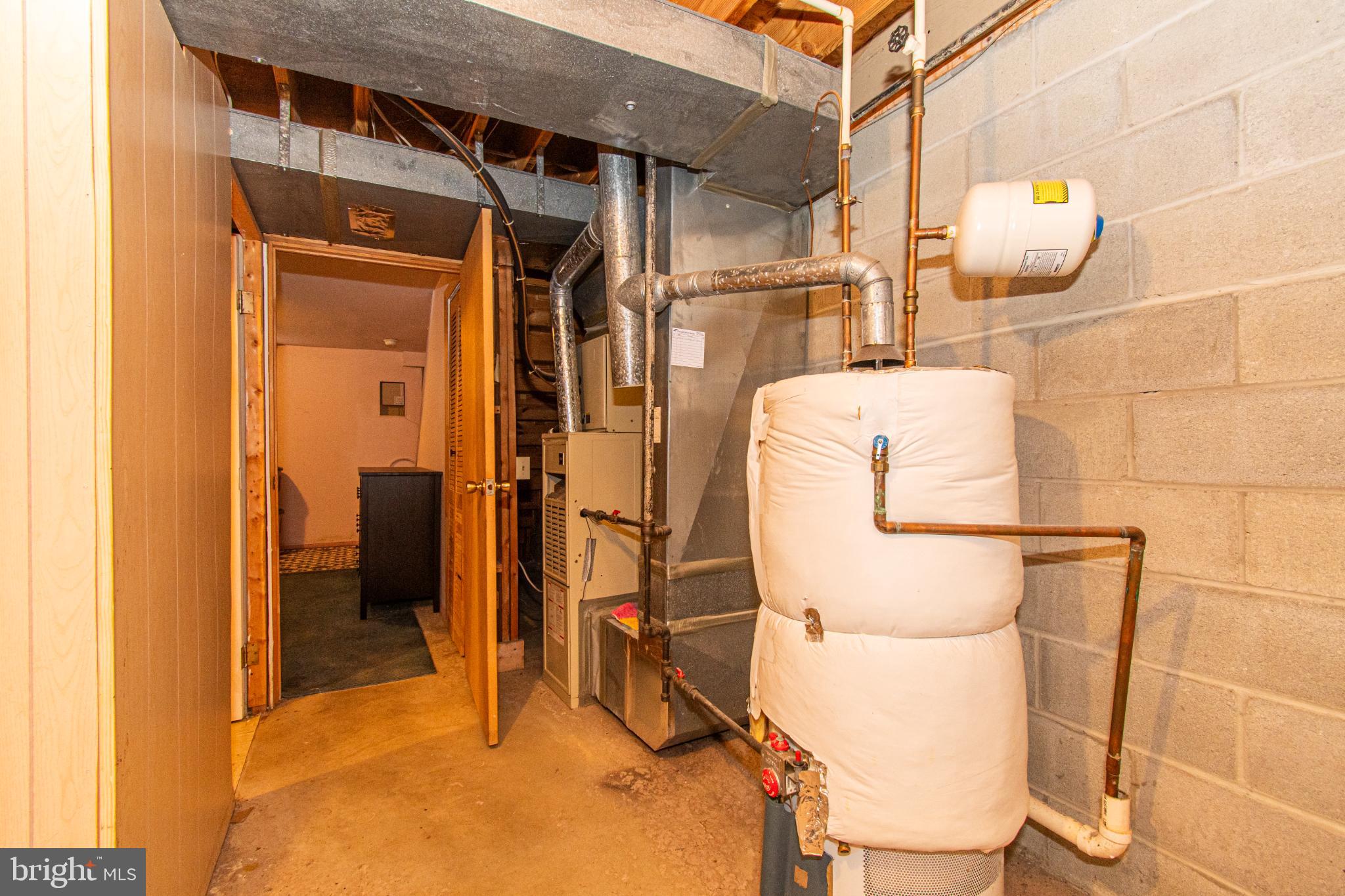 SANDTOWN-WINCHESTER - Residential