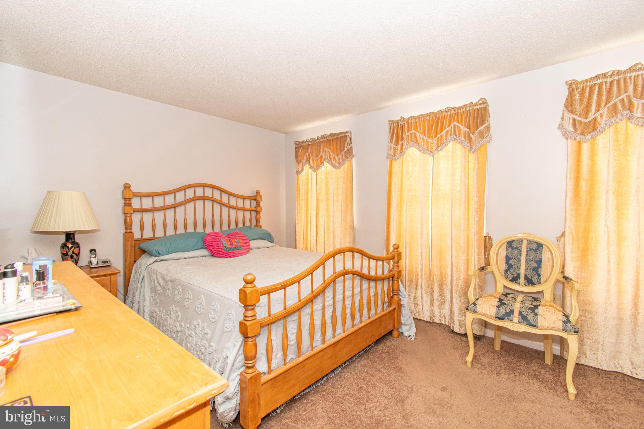 SANDTOWN-WINCHESTER - Residential