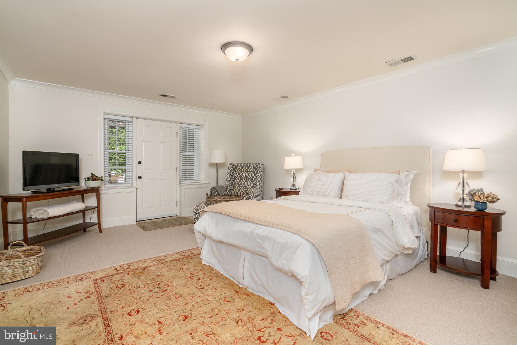 SPRING VALLEY - Residential