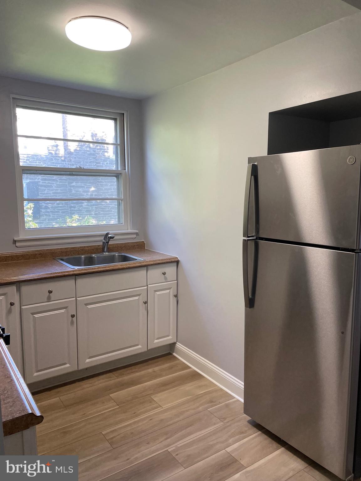 CHESTNUT HILL - Residential Income