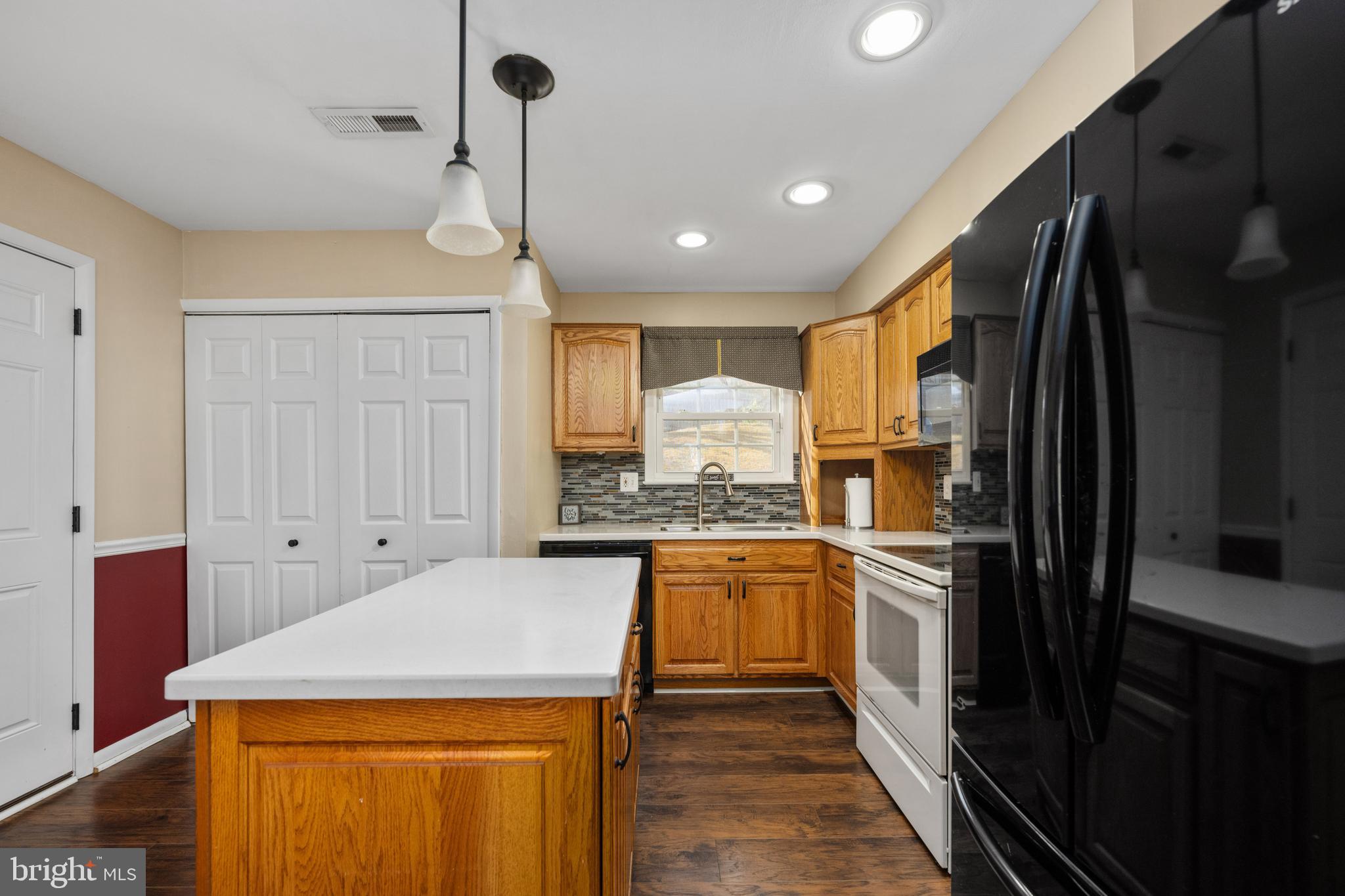 DALE CITY - Residential