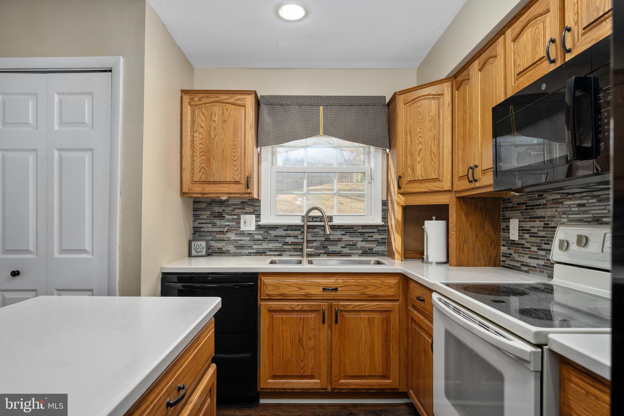 DALE CITY - Residential