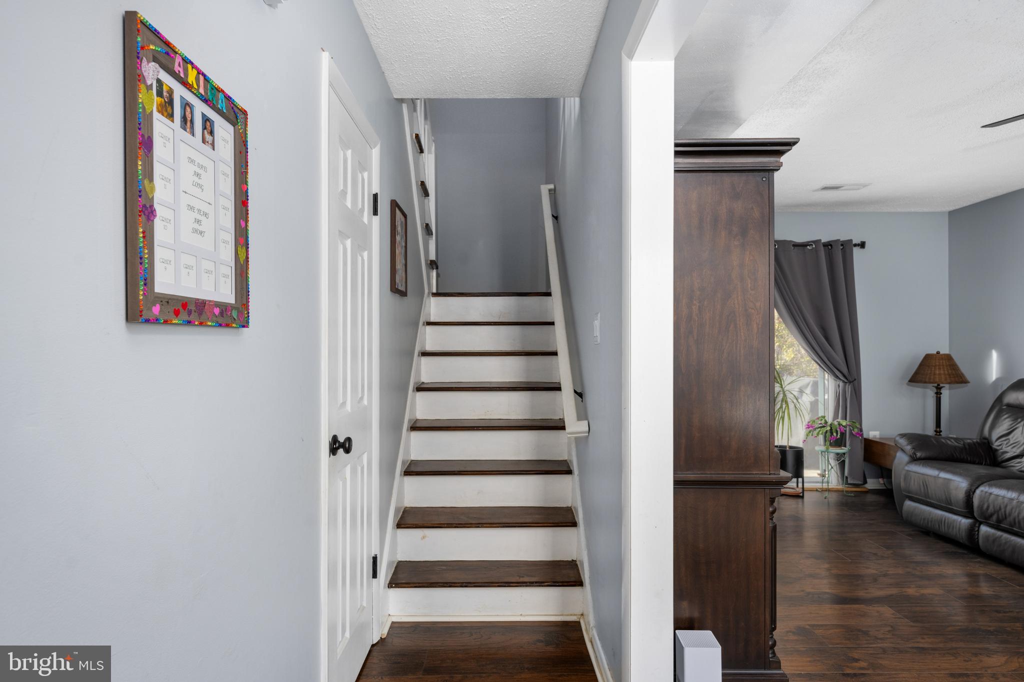 DALE CITY - Residential