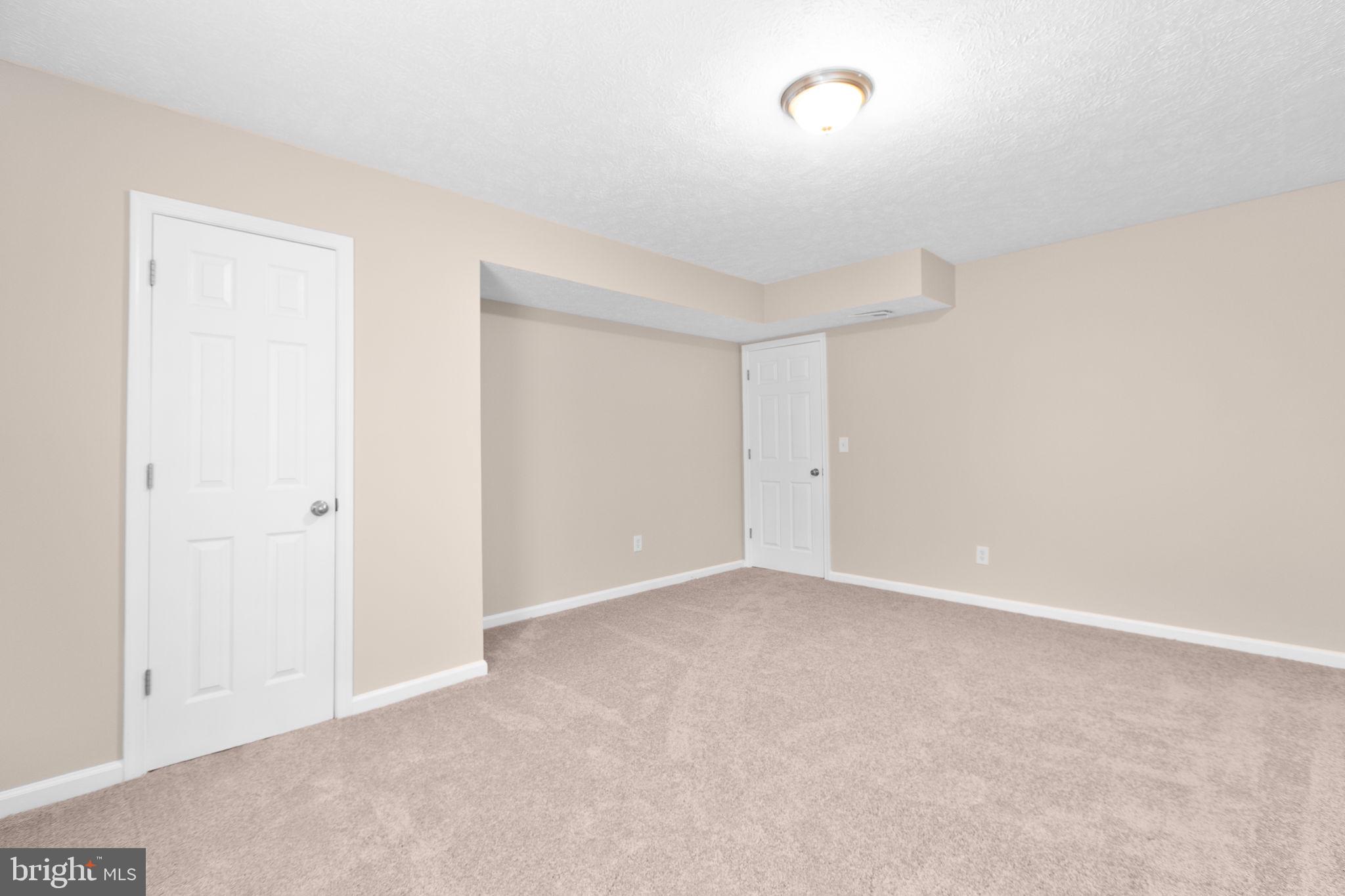 HOLLEYBROOKE - Residential