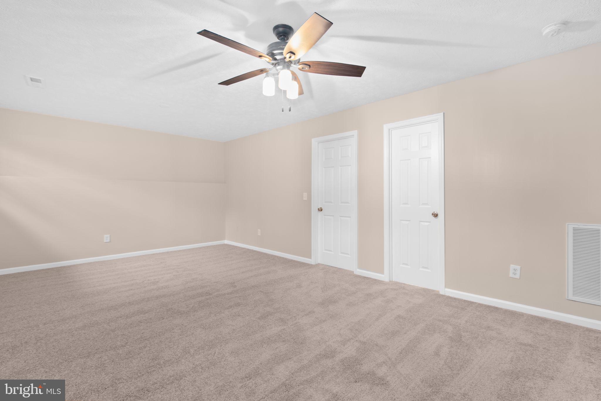 HOLLEYBROOKE - Residential