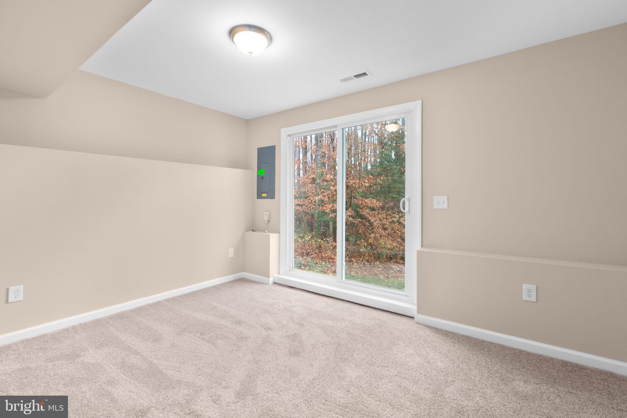 HOLLEYBROOKE - Residential