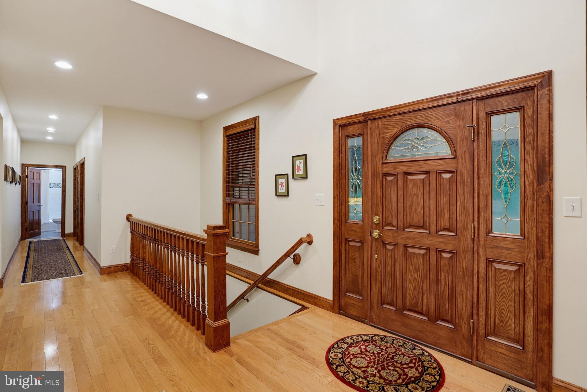 39 GLEN BROOK DRIVE