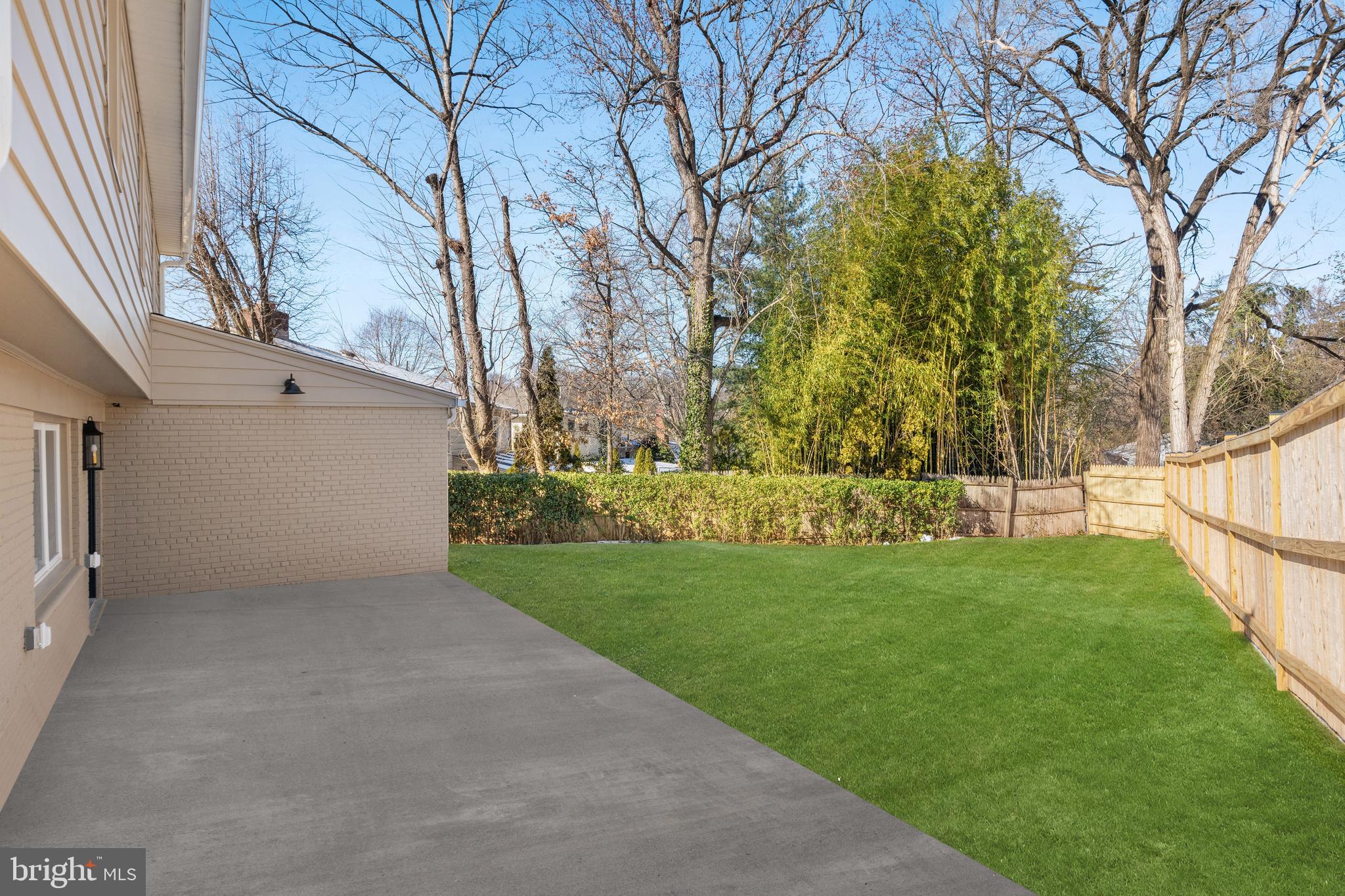 MAPLEWOOD MANOR - Residential