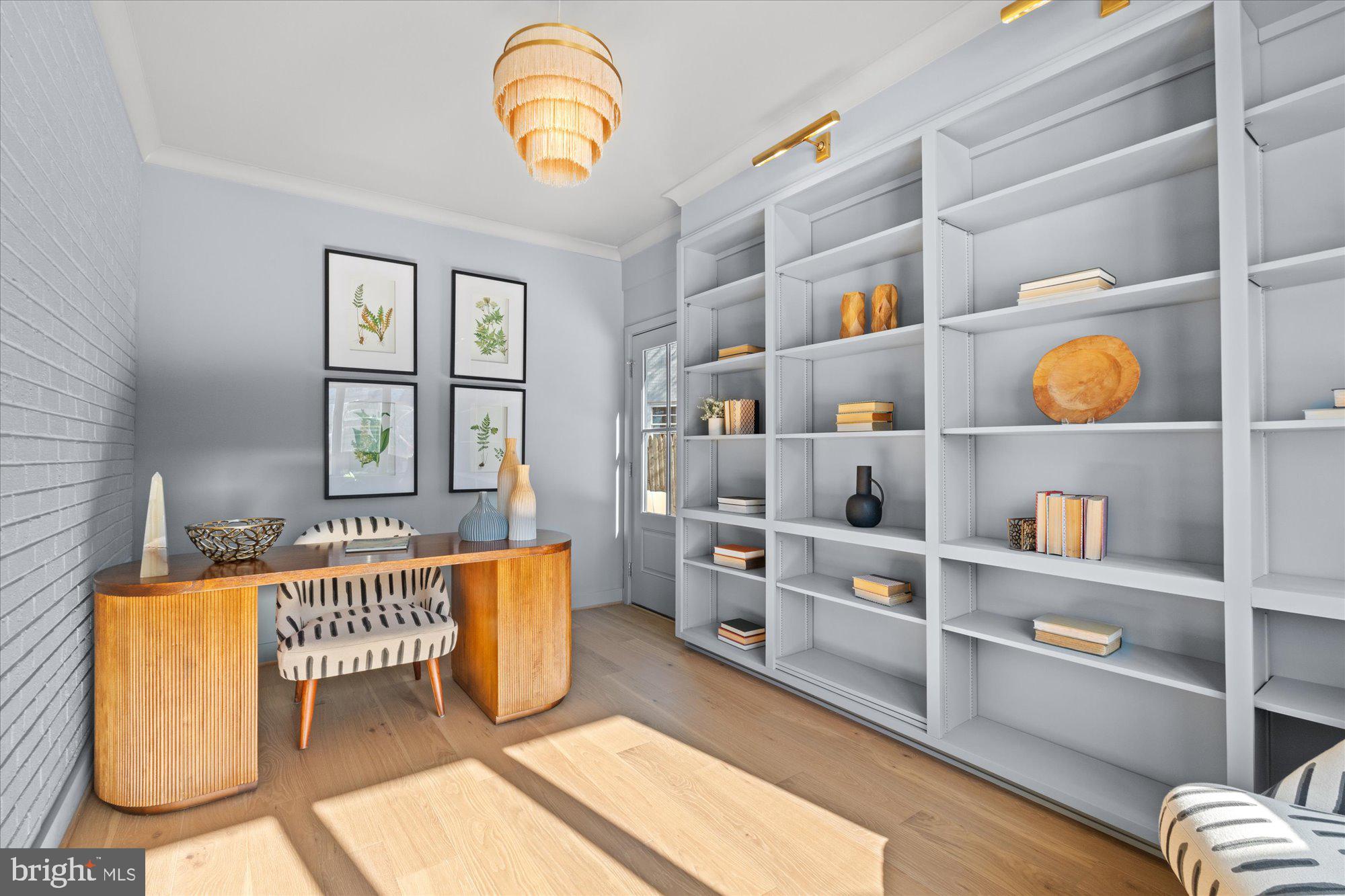 MAPLEWOOD MANOR - Residential