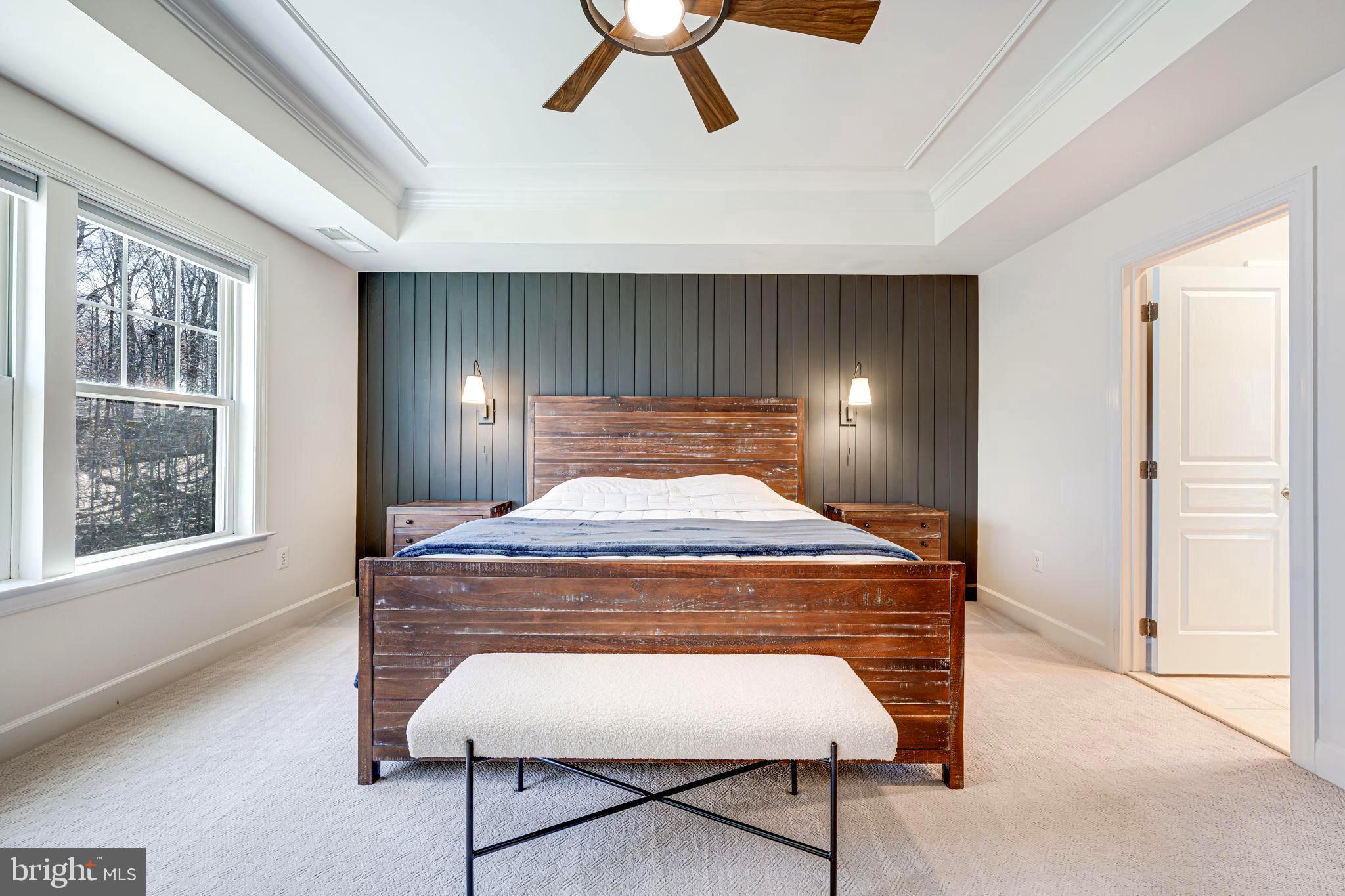 COLES RUN MANOR - Residential