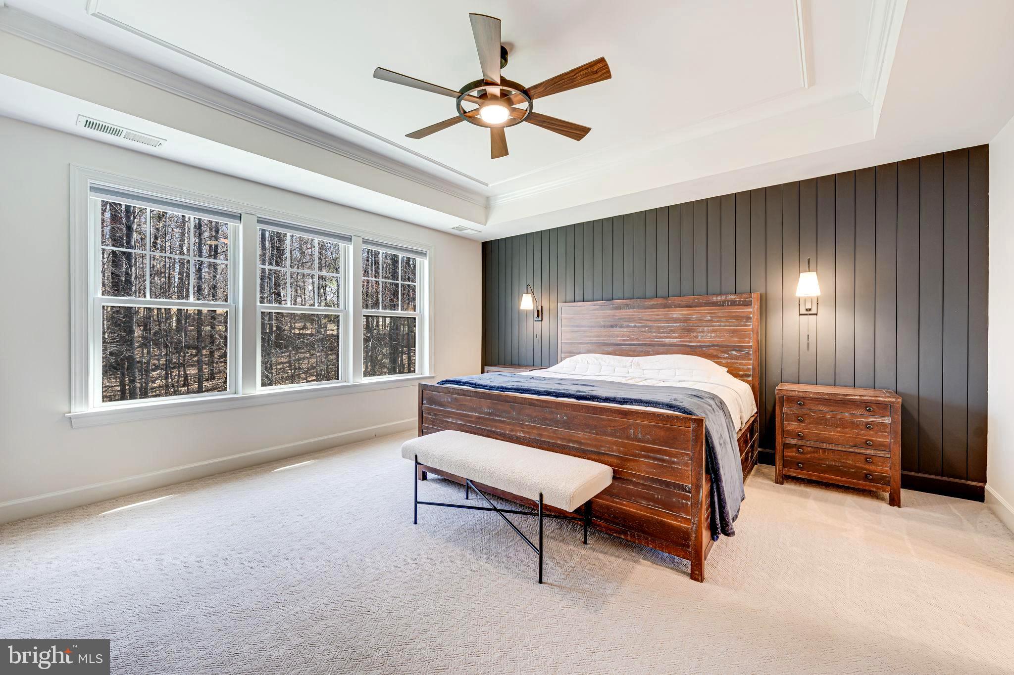 COLES RUN MANOR - Residential