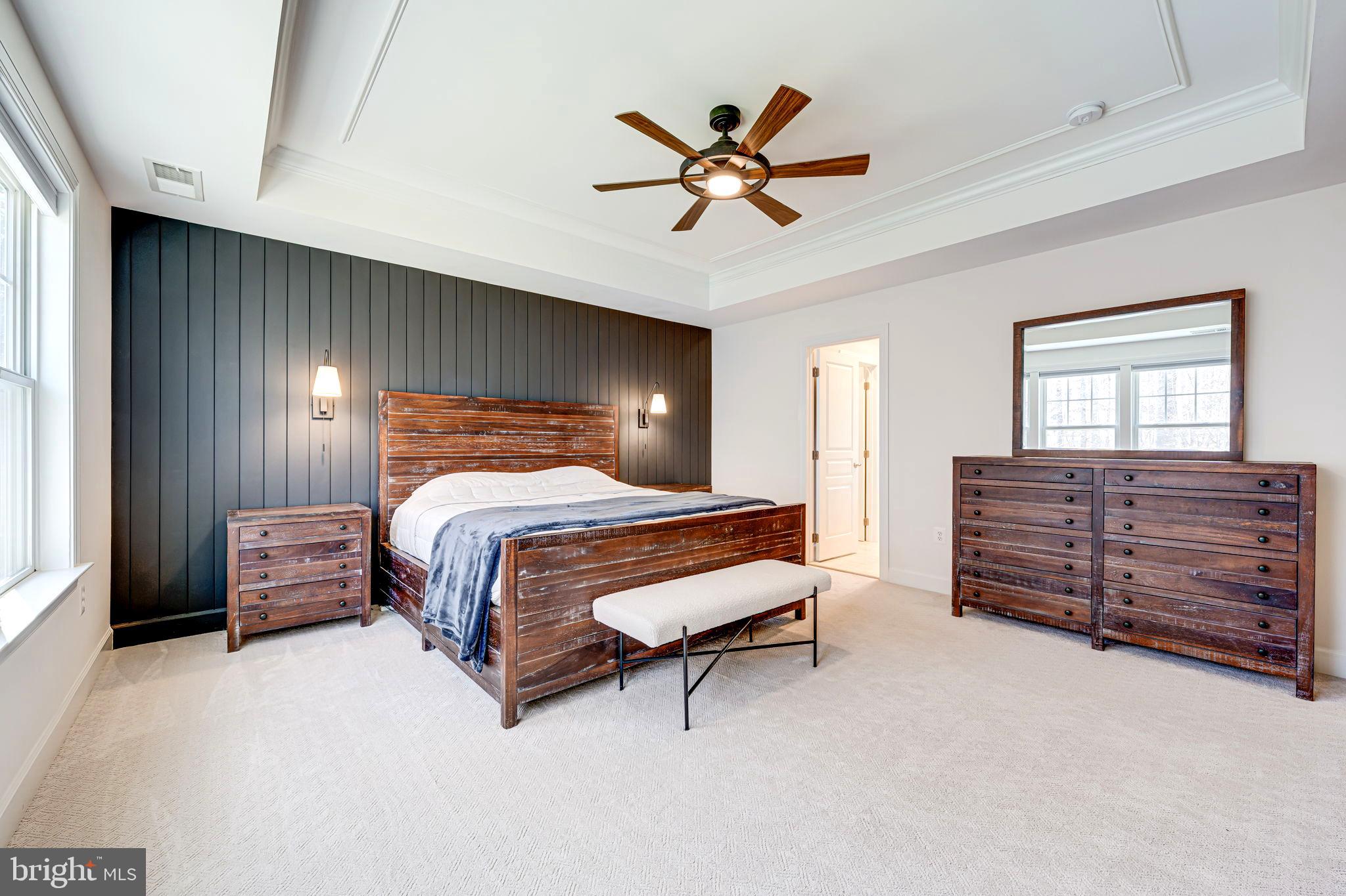 COLES RUN MANOR - Residential