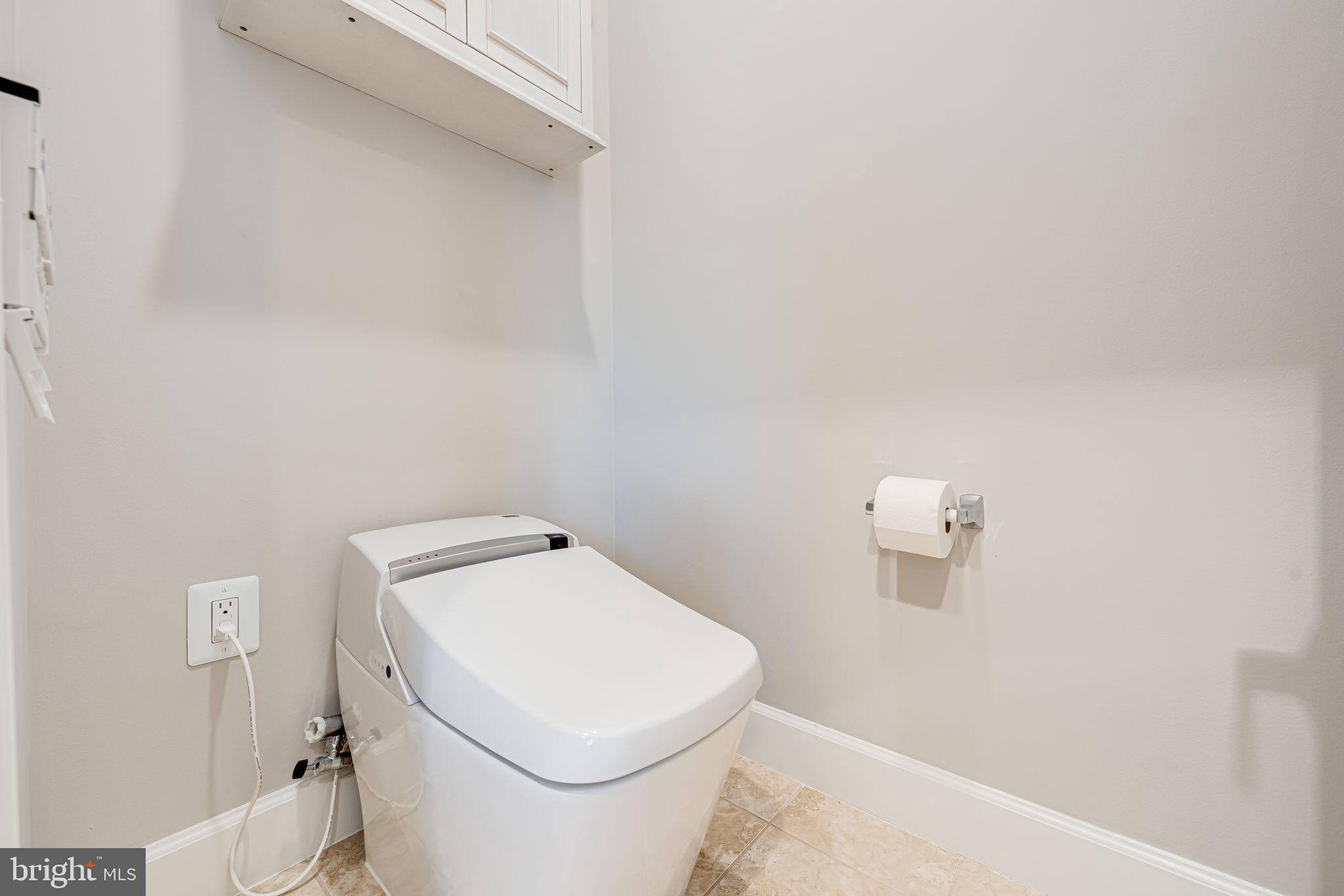 COLES RUN MANOR - Residential