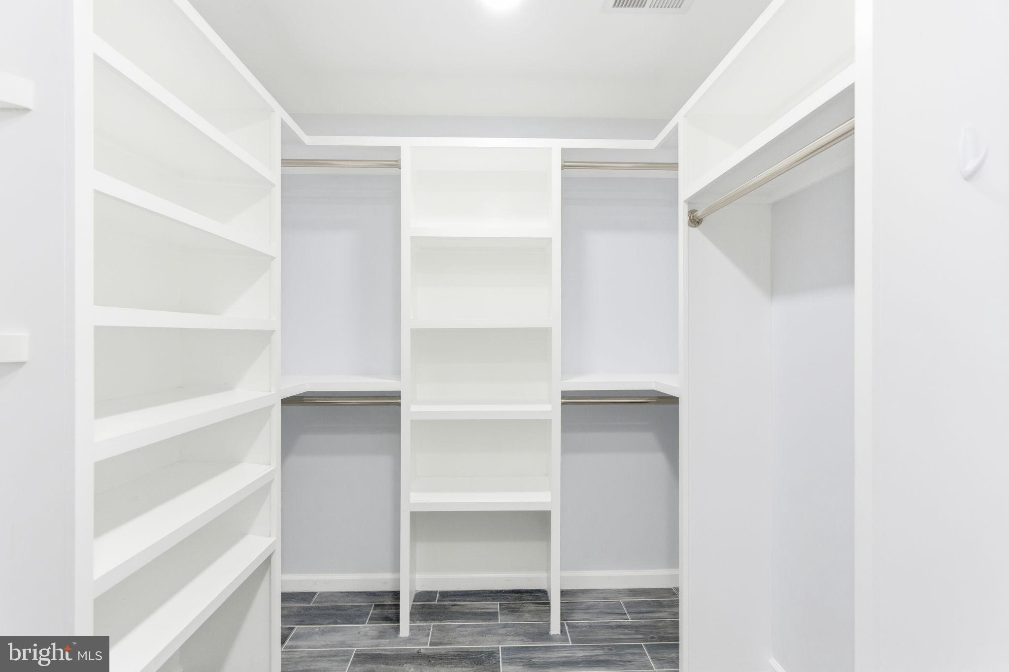 HUNTFIELD - Residential