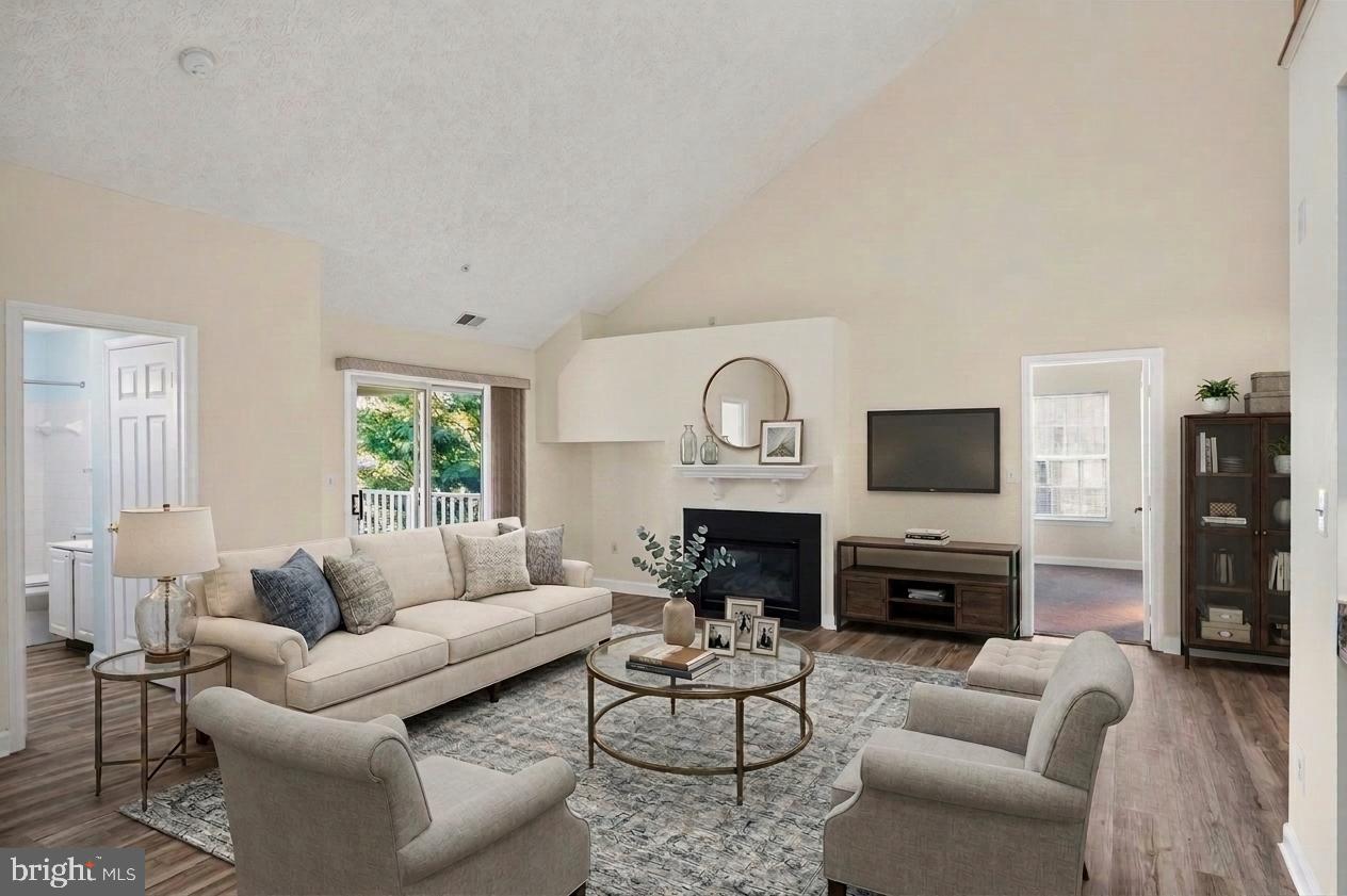 619 ADMIRAL DRIVE 401